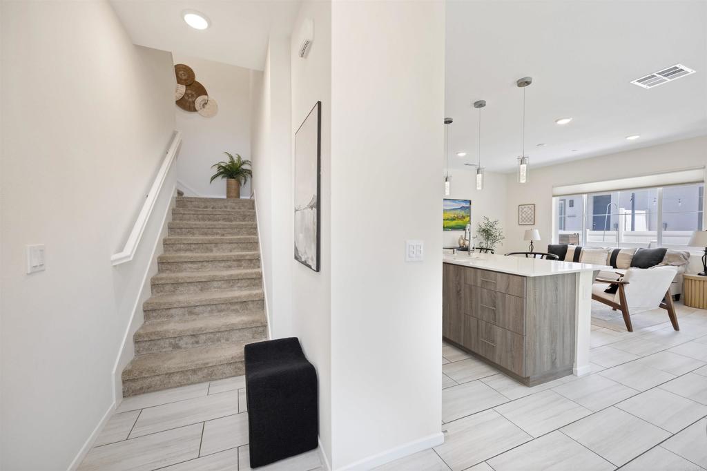 35103 Vine Place