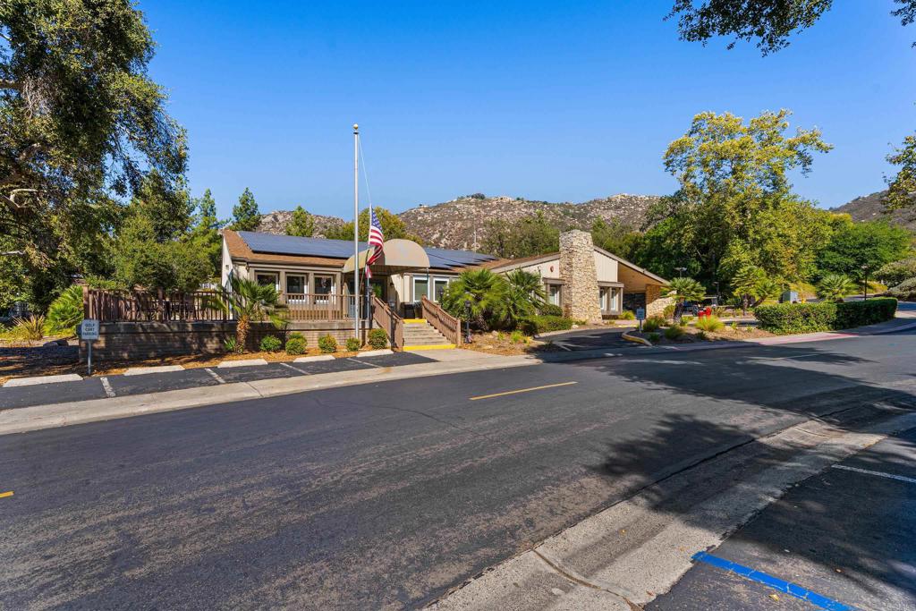 8975 Lawrence Welk Dr. 195