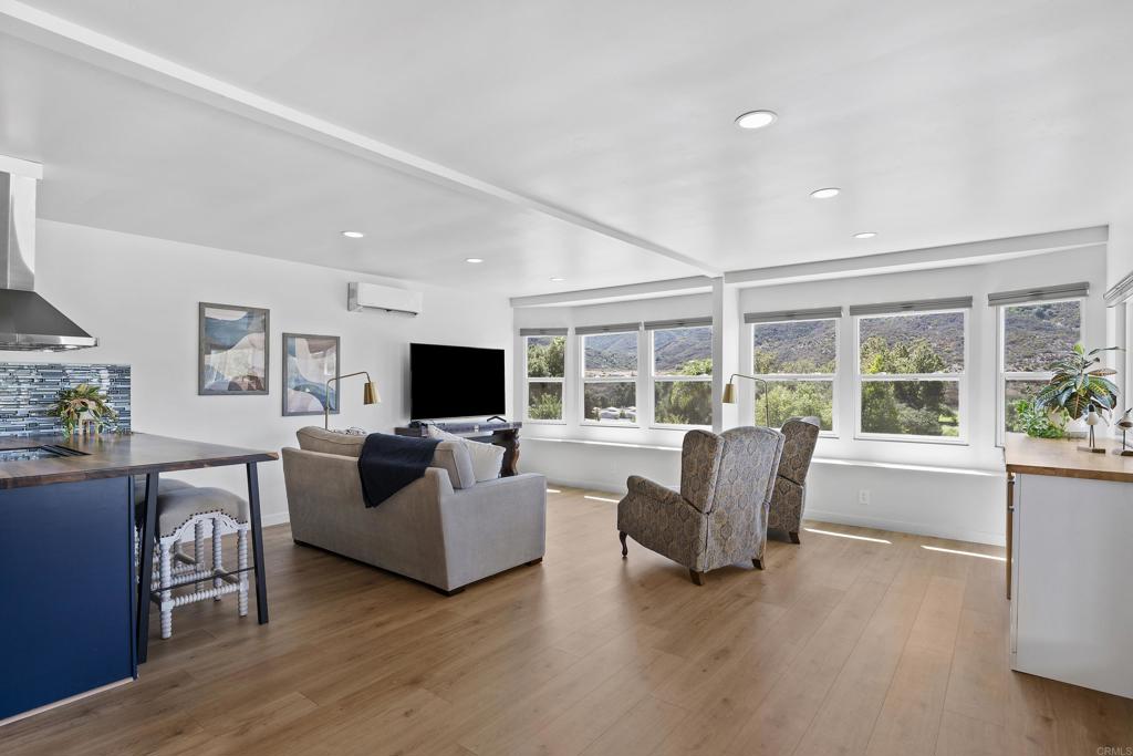 8975 Lawrence Welk Dr. 195