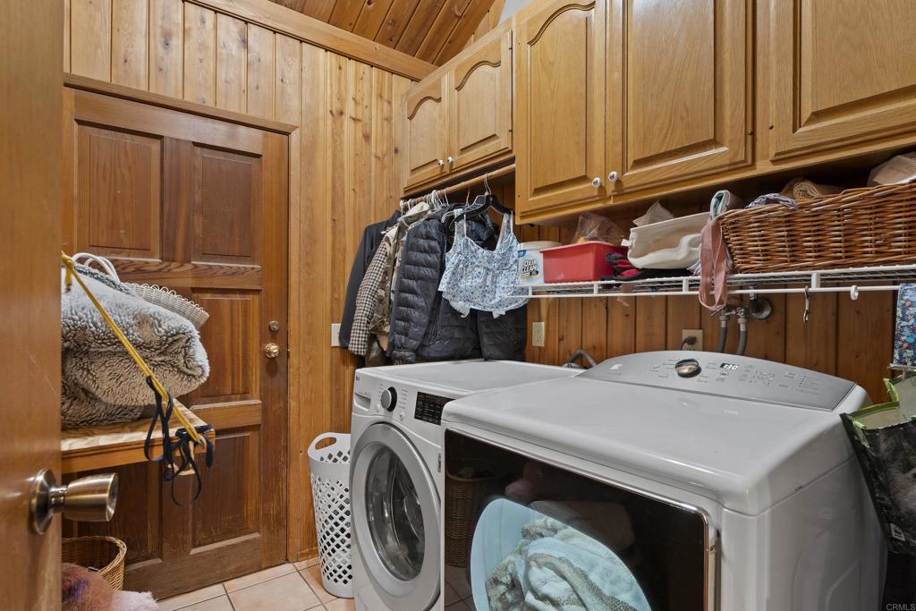 17959 Bluegrass Road