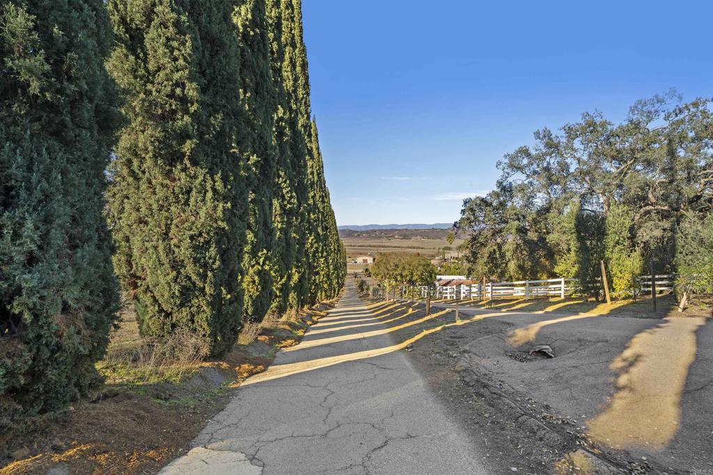 17959 Bluegrass Road