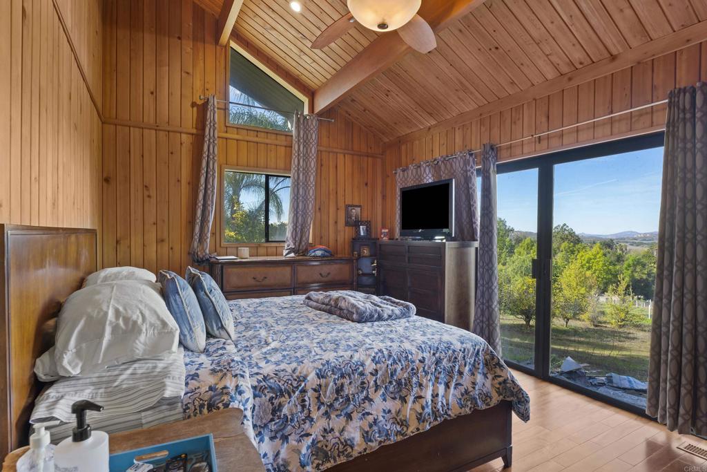 17959 Bluegrass Road