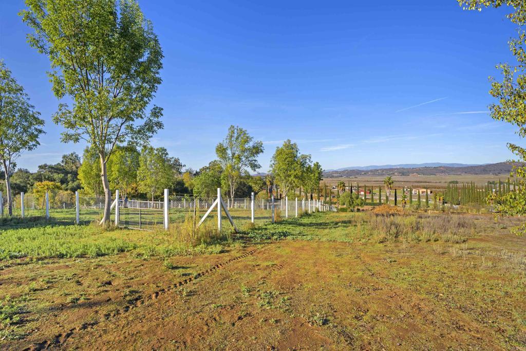 17959 Bluegrass Road