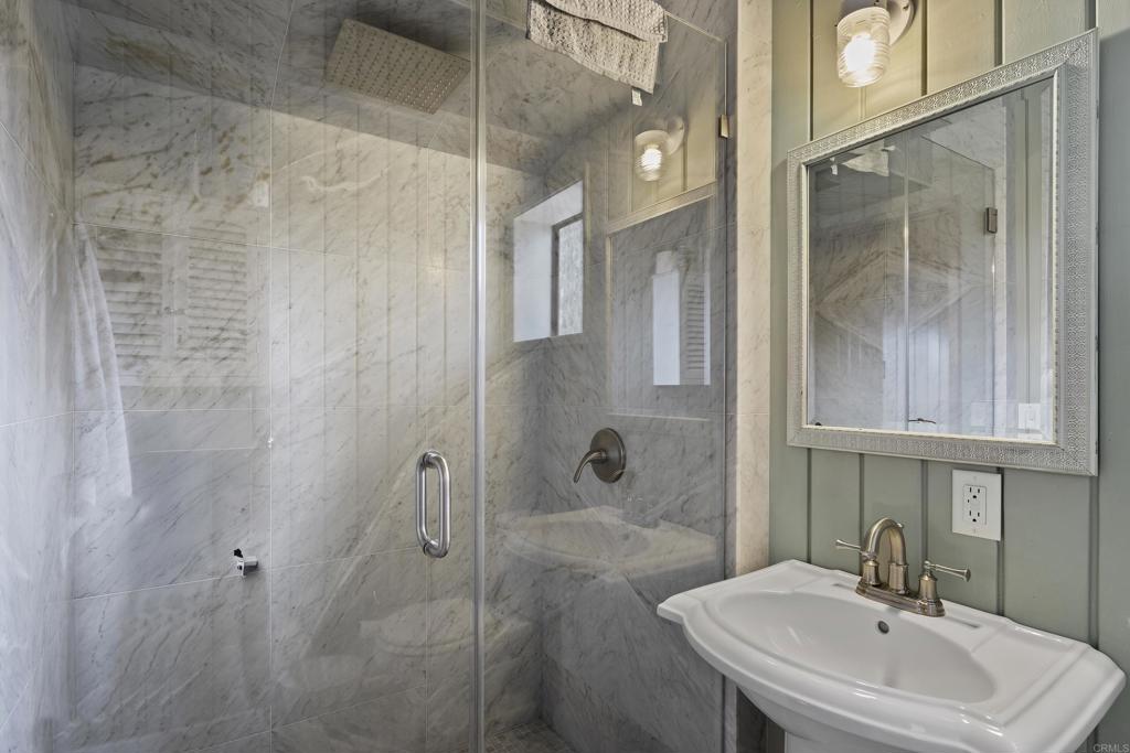 17959 Bluegrass Road