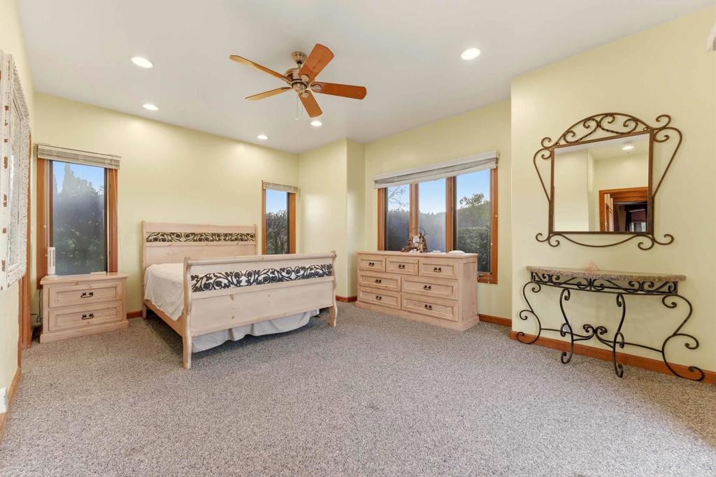 3592 Alta Loma Drive