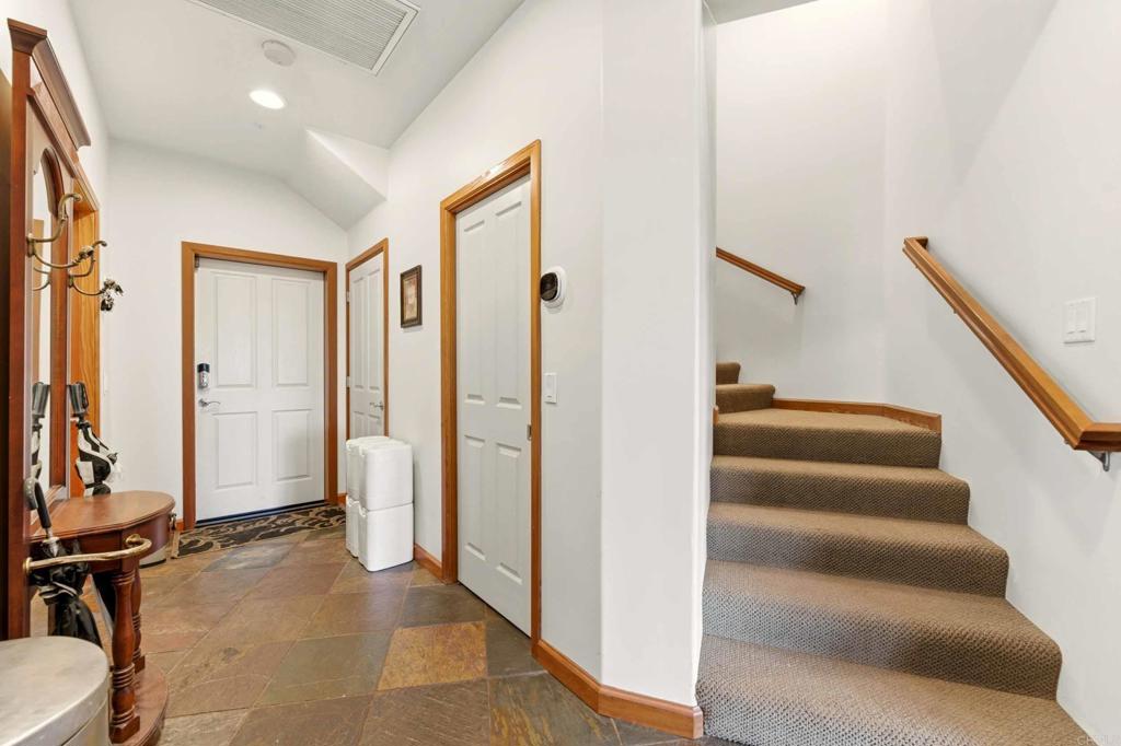 3592 Alta Loma Drive