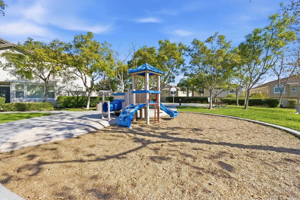 2638 Wildhorse Trail Way