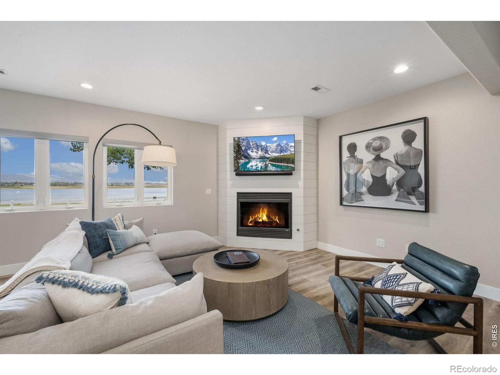 4739 Valley Oak Drive
