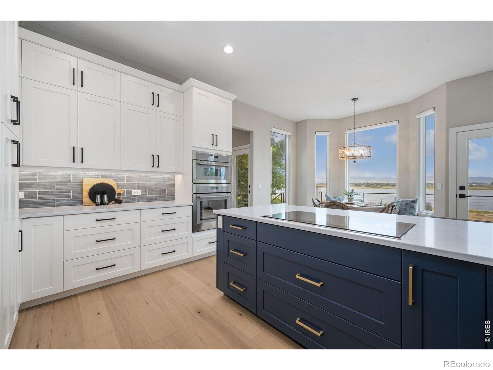 4739 Valley Oak Drive