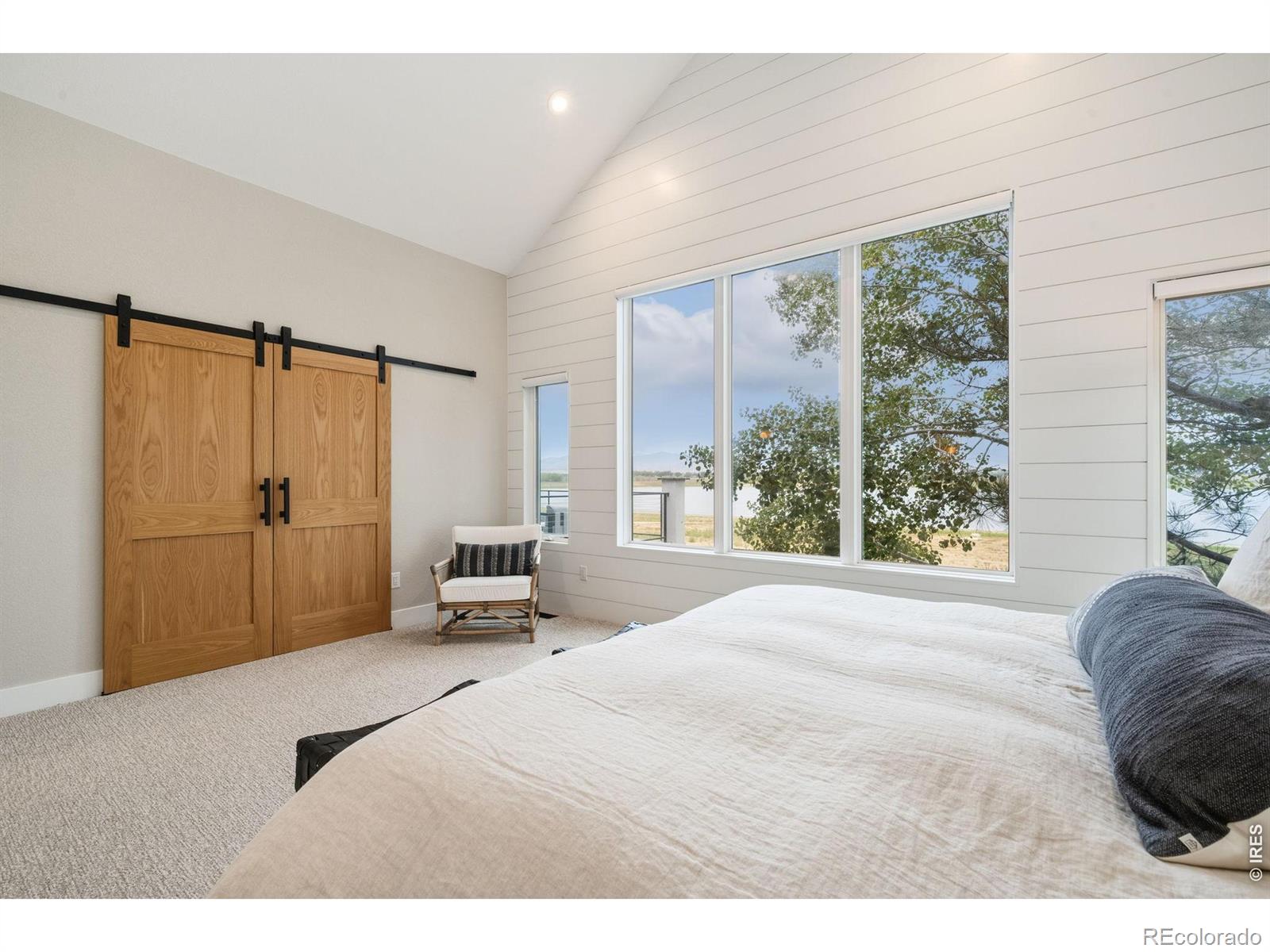 4739 Valley Oak Drive
