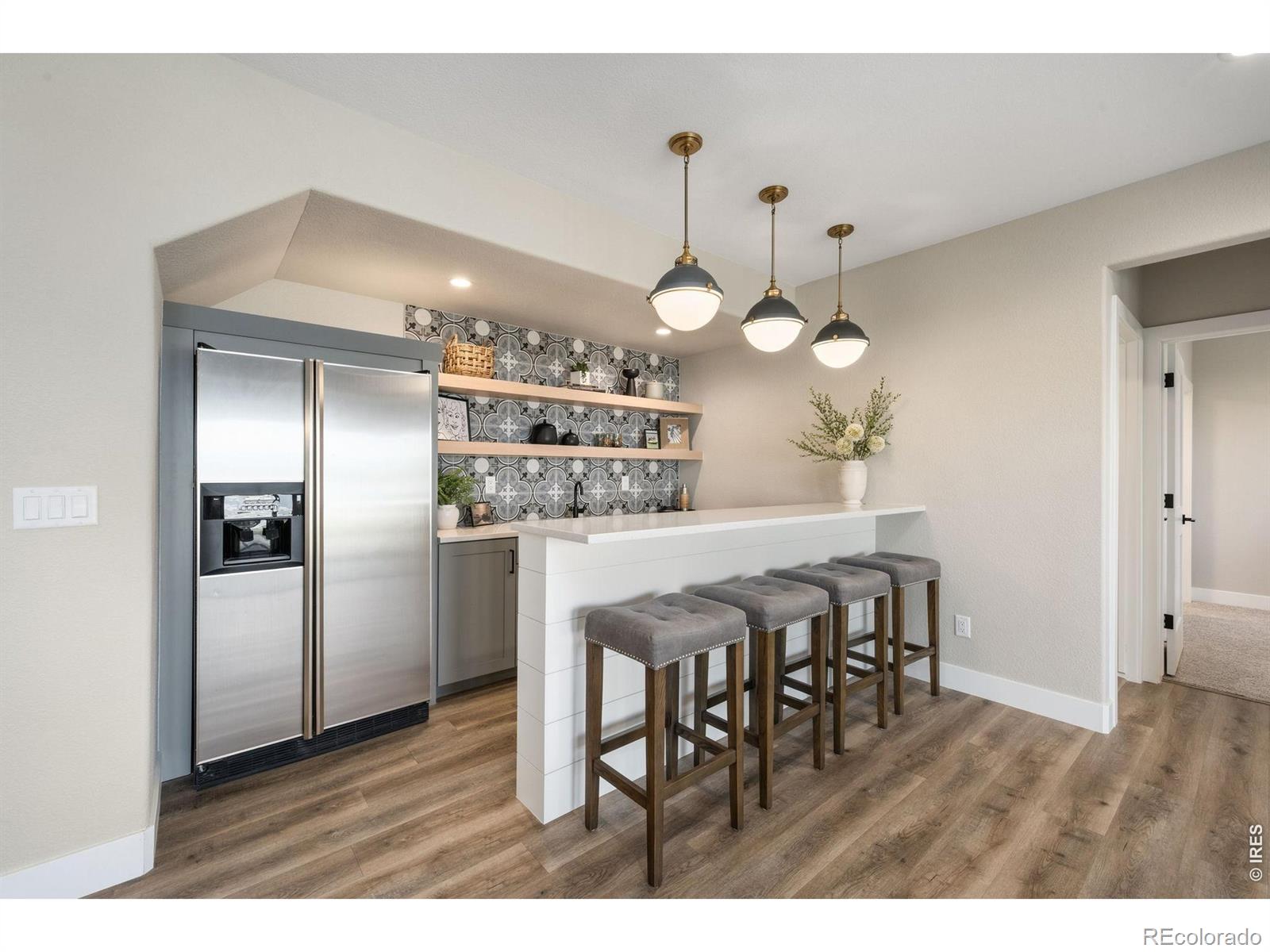 4739 Valley Oak Drive