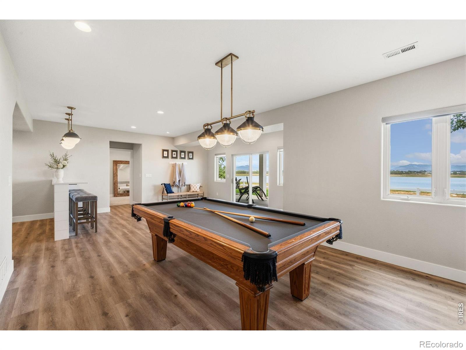 4739 Valley Oak Drive