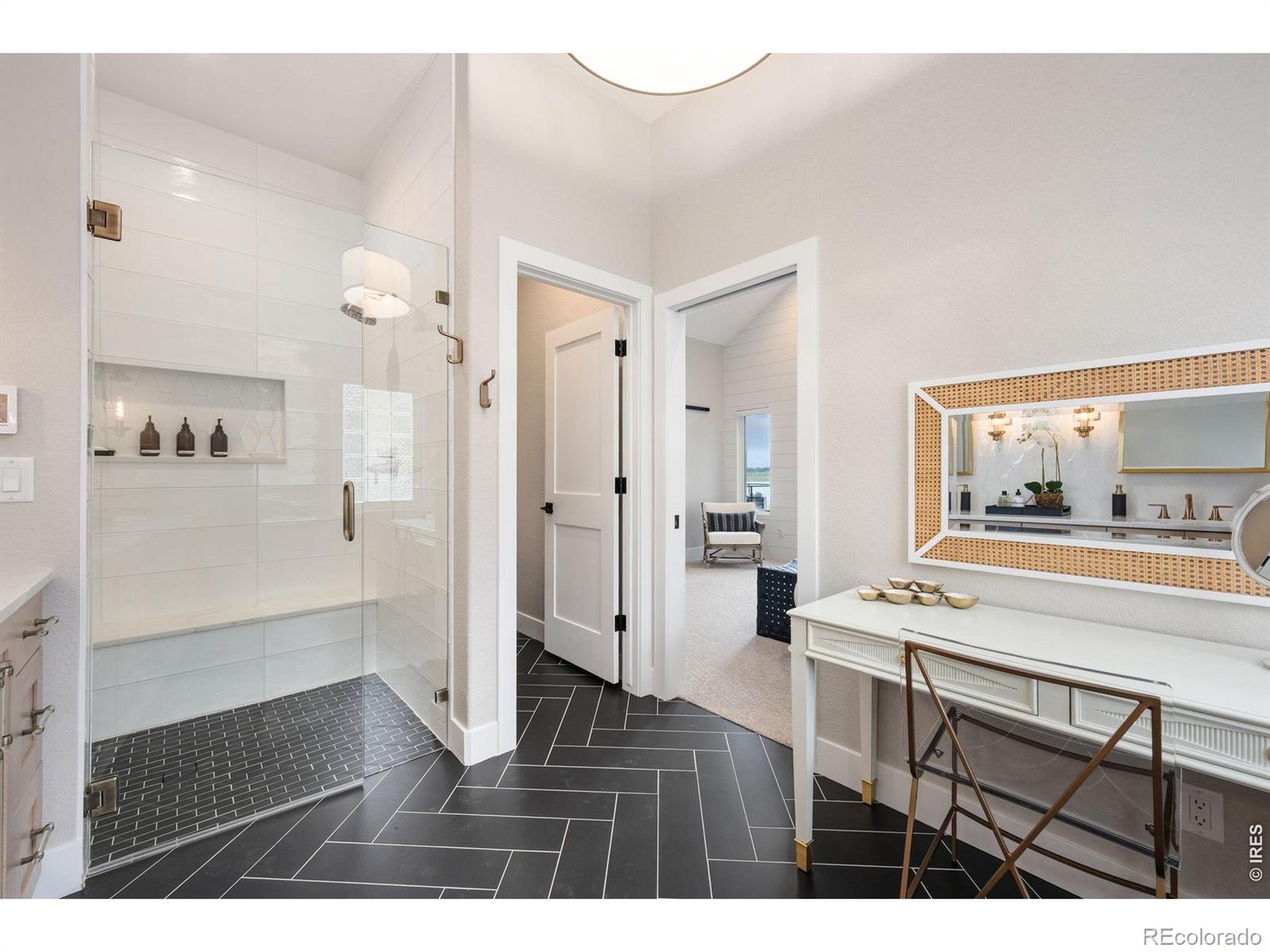 4739 Valley Oak Drive