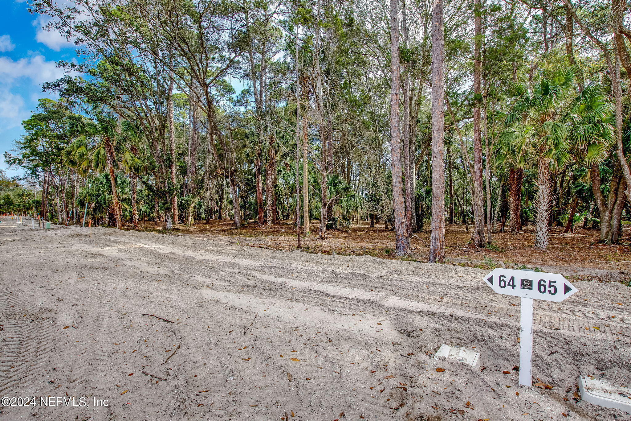 519 SHELL RIDGE Lane