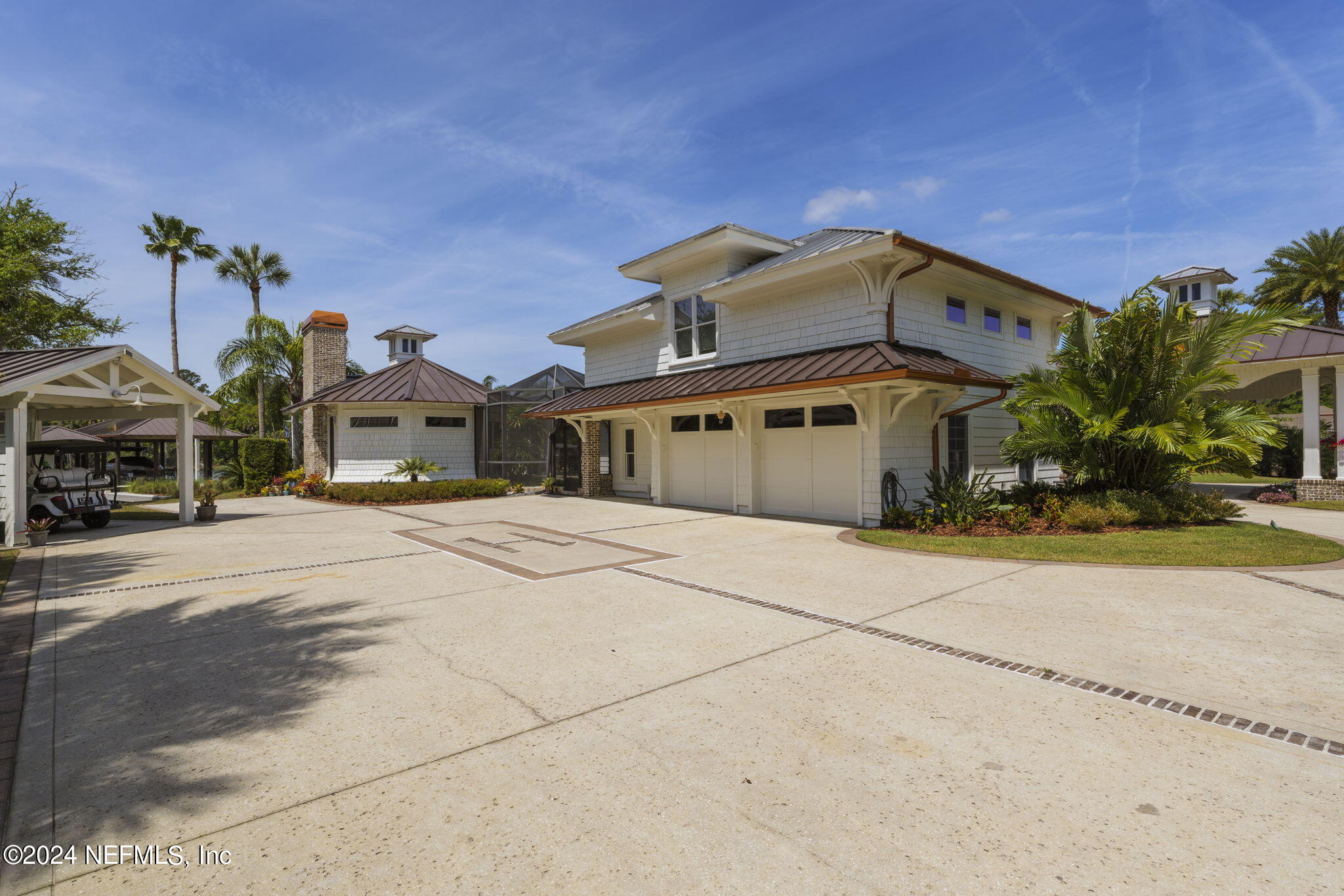 301 S ROSCOE Boulevard