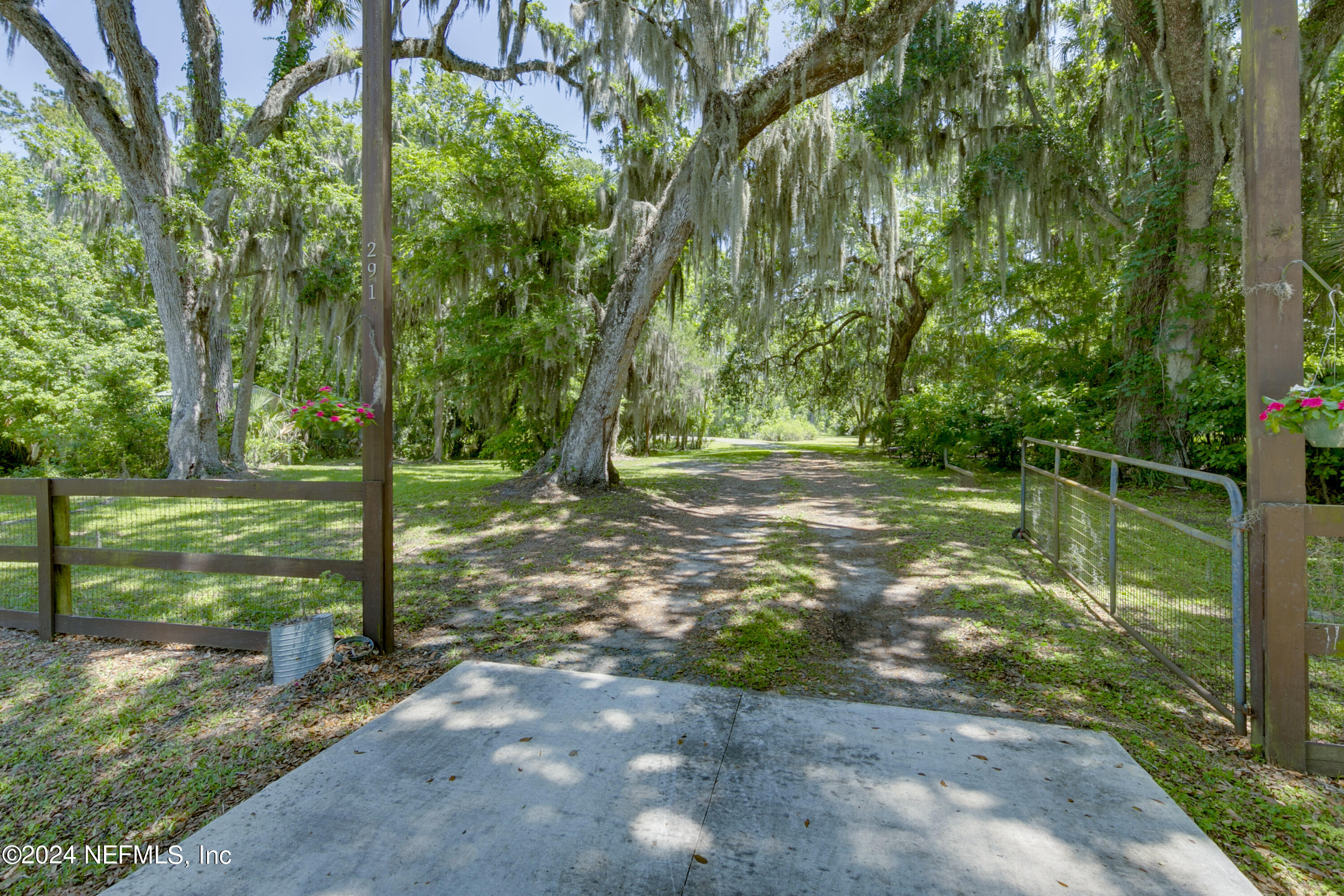 291 S WILDERNESS Trail