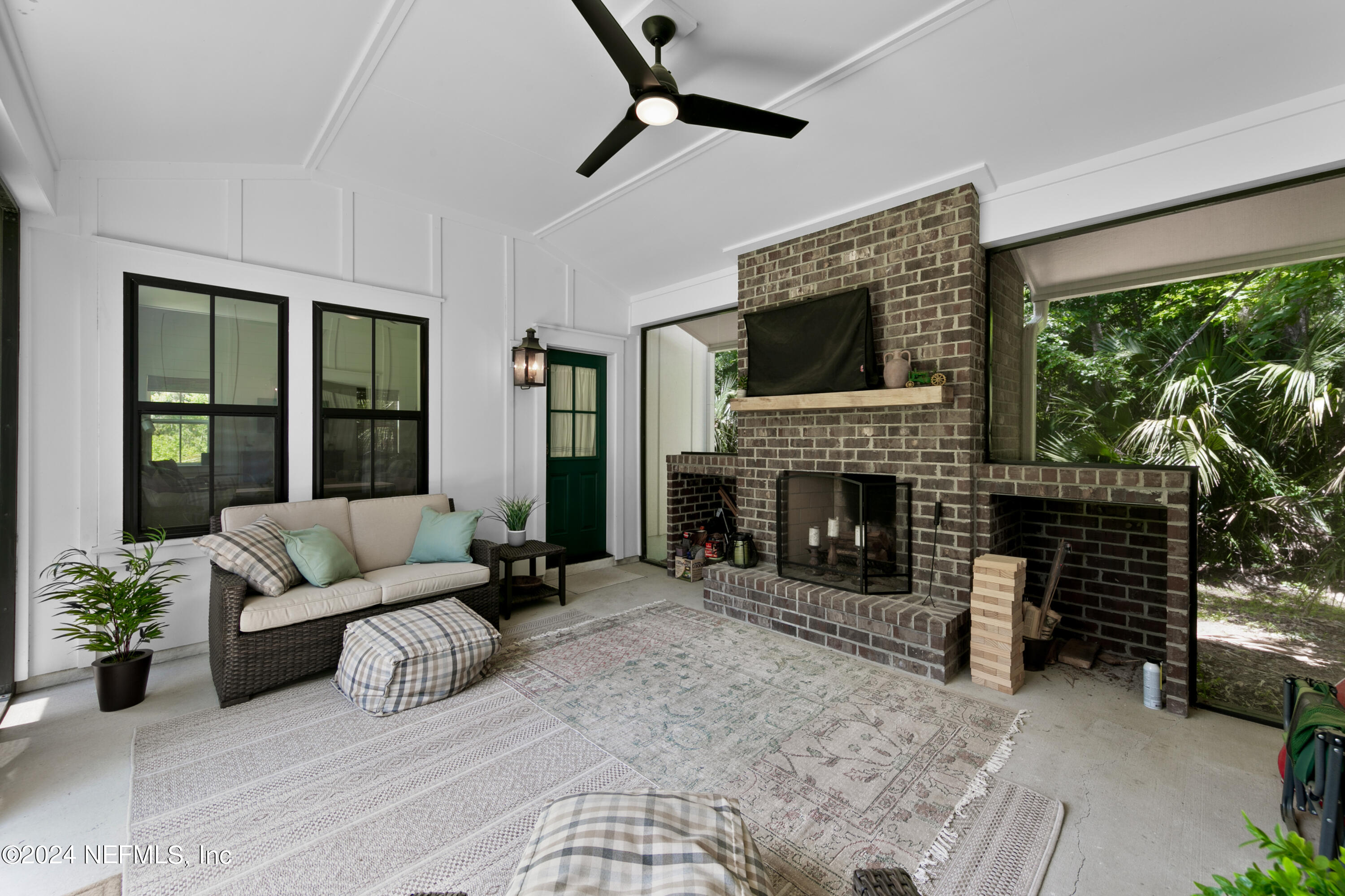 291 S WILDERNESS Trail