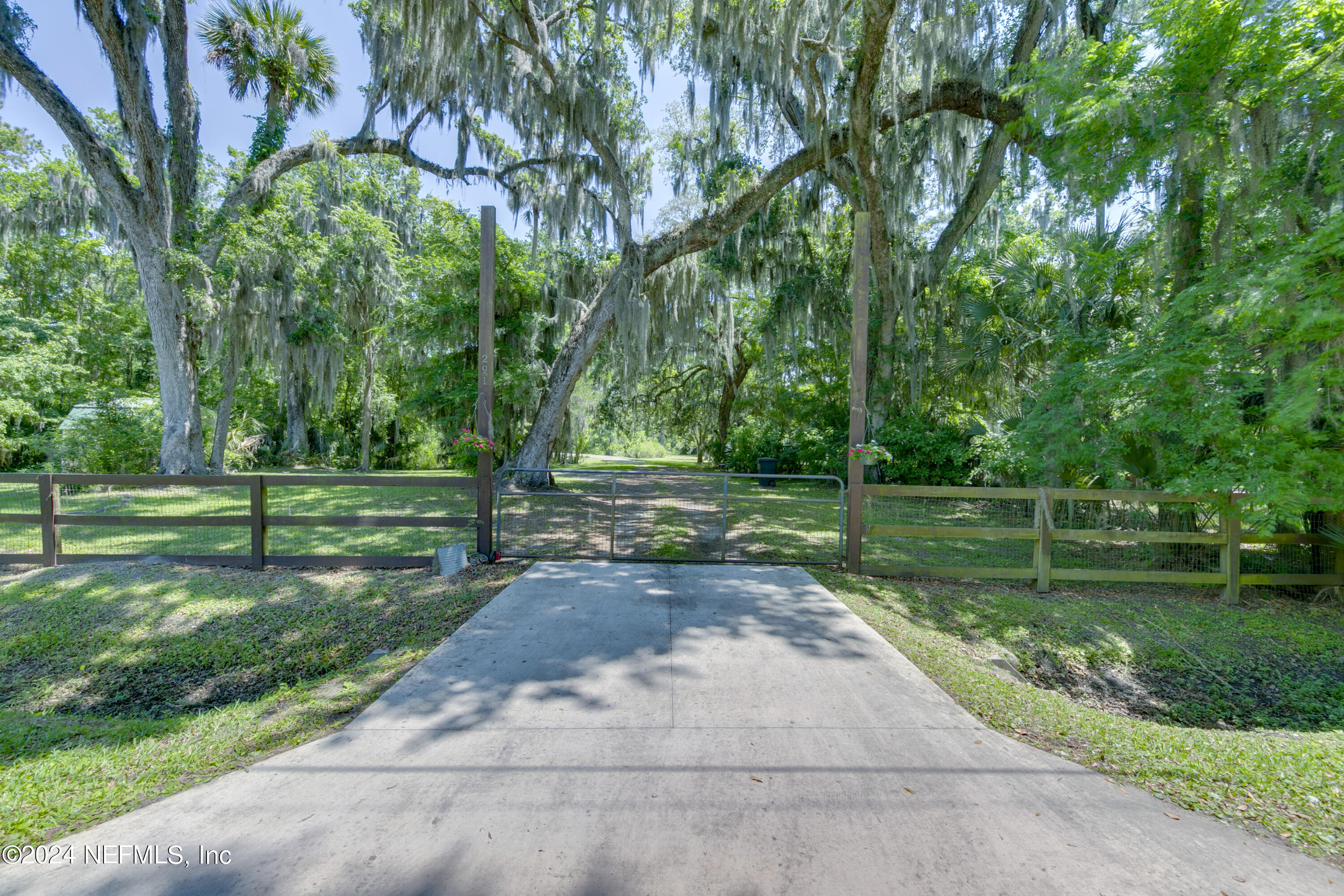 291 S WILDERNESS Trail