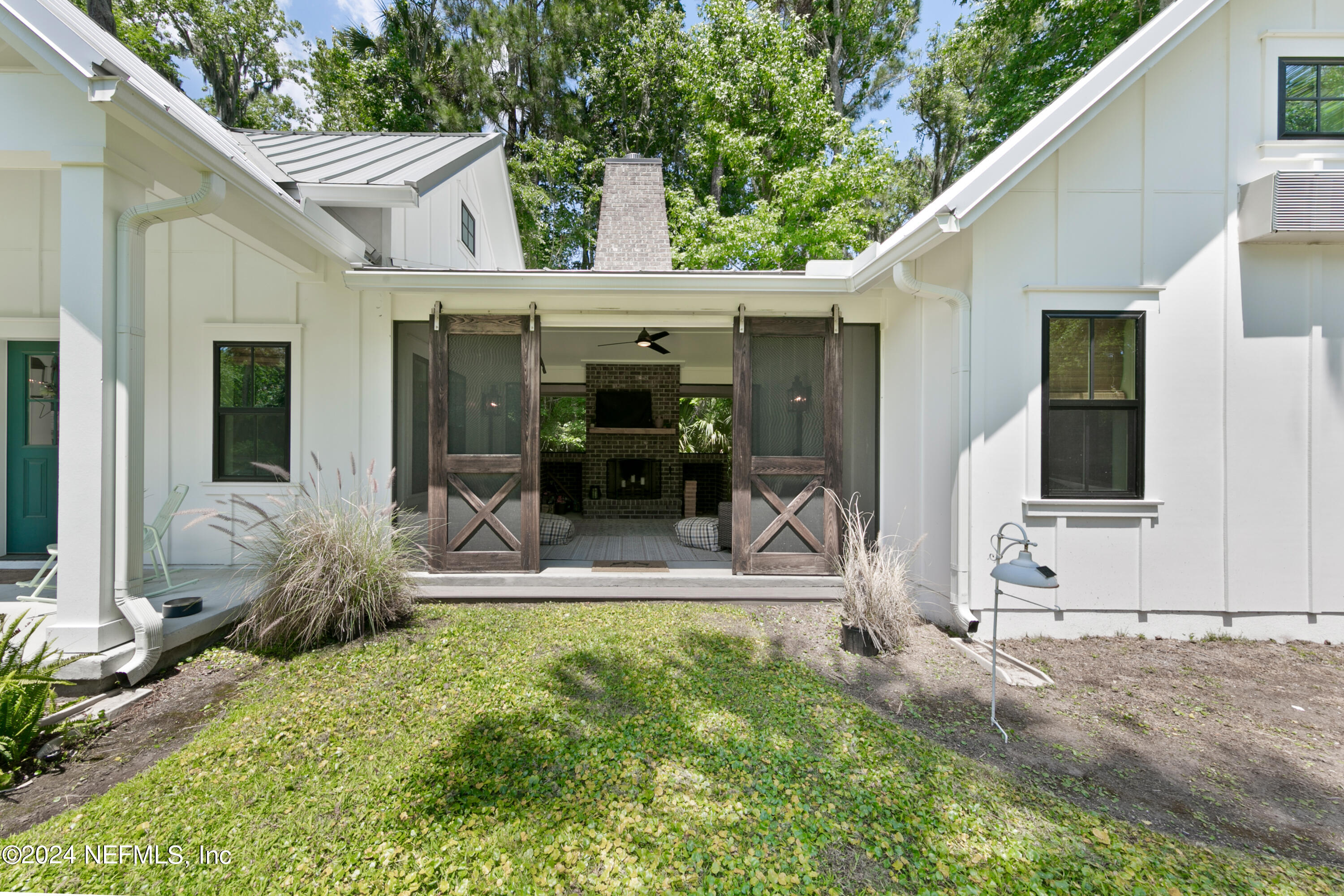 291 S WILDERNESS Trail