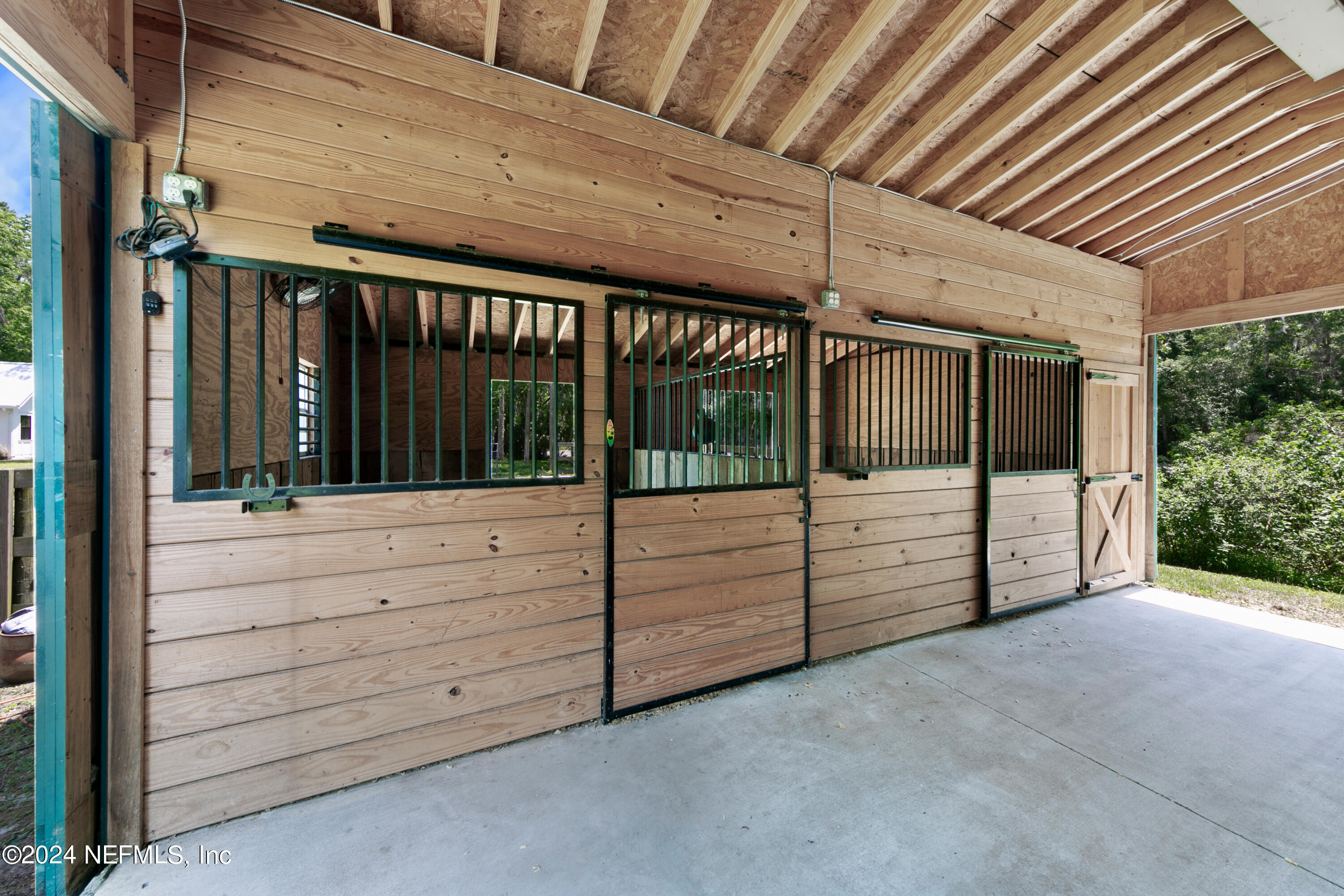 291 S WILDERNESS Trail