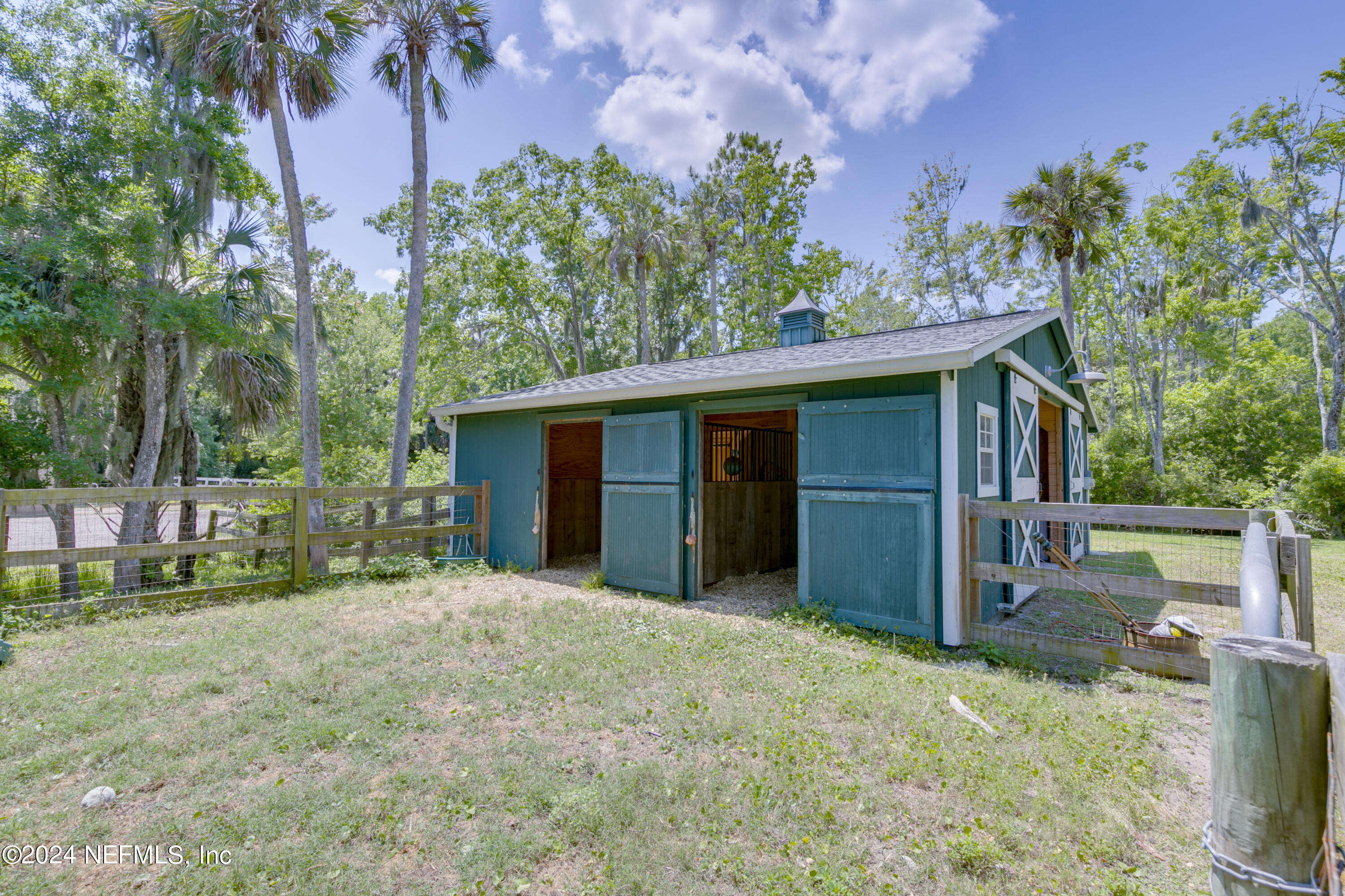 291 S WILDERNESS Trail