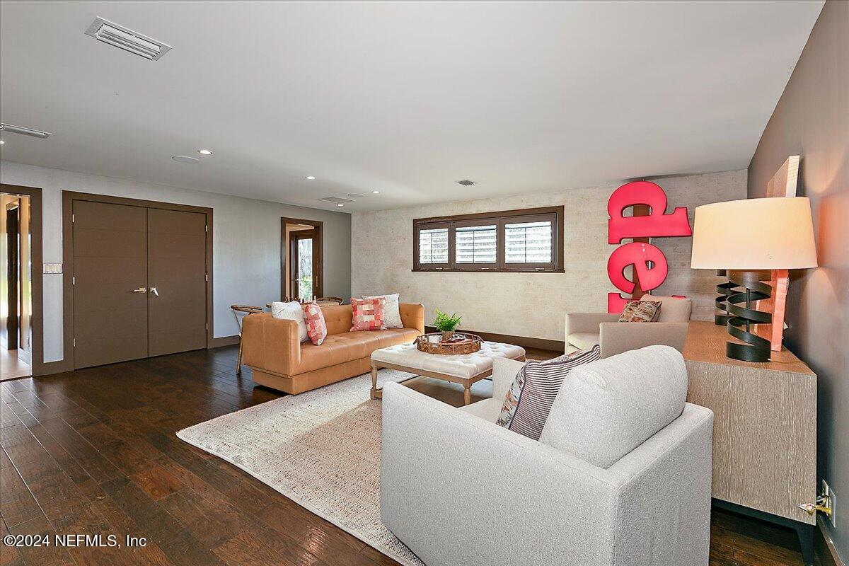 515 RUTILE Drive