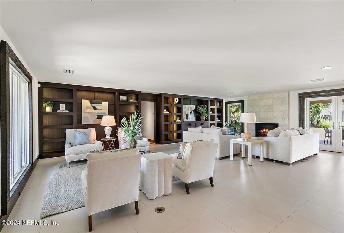 515 RUTILE Drive