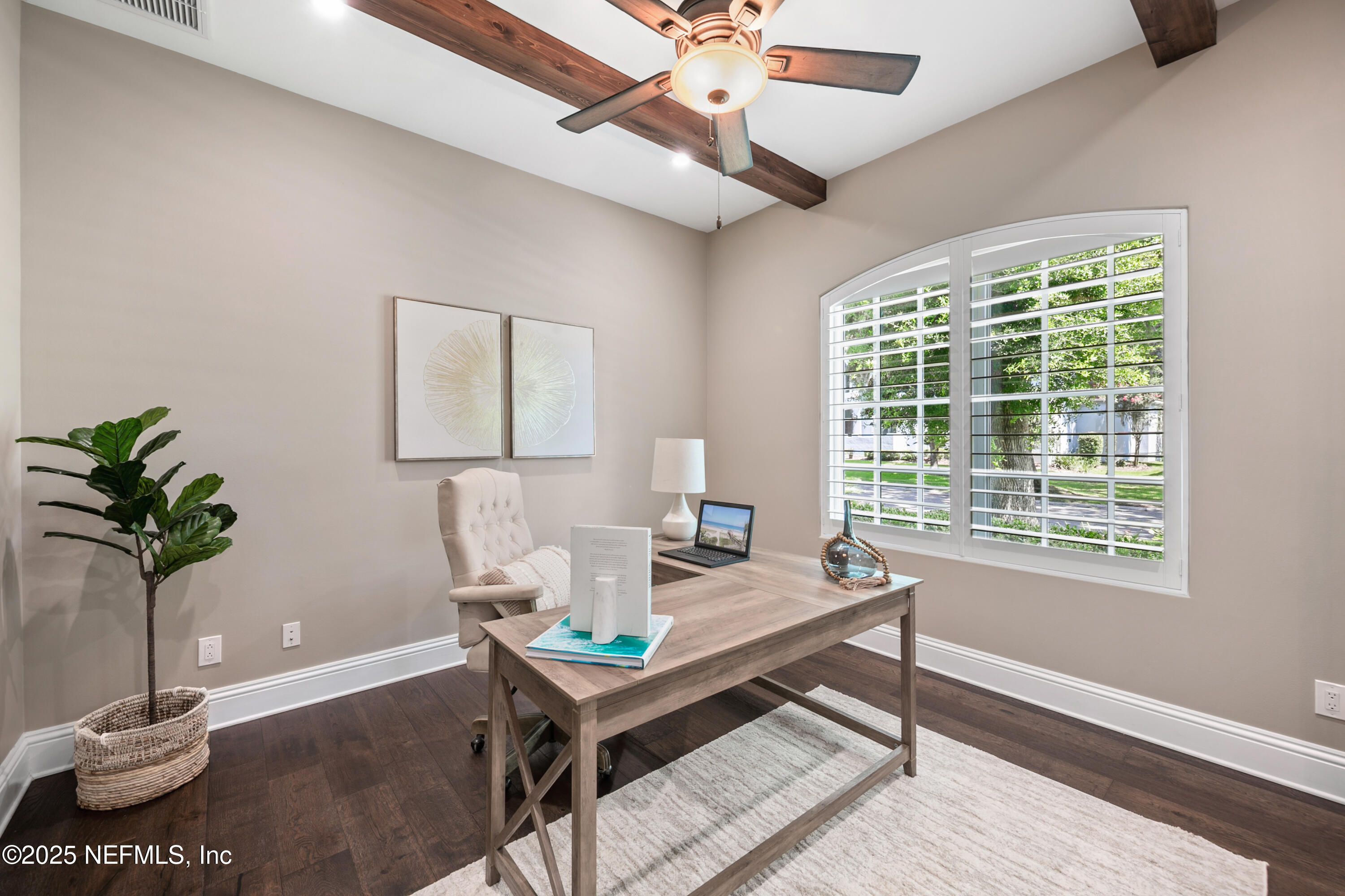 109 BENT OAK Drive