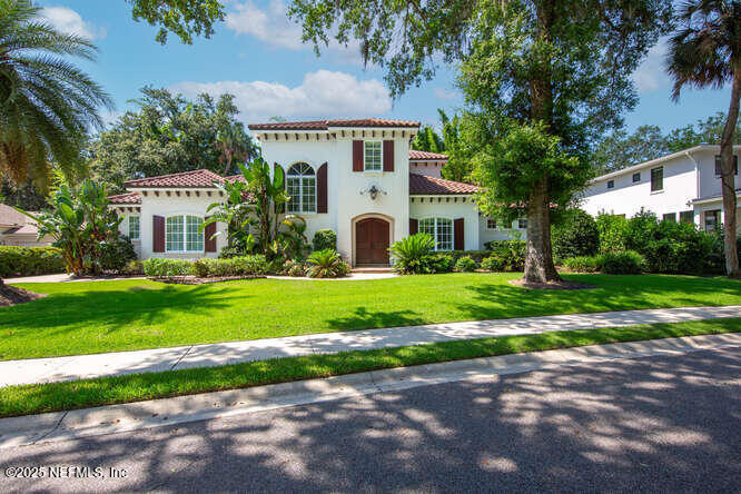 109 BENT OAK Drive