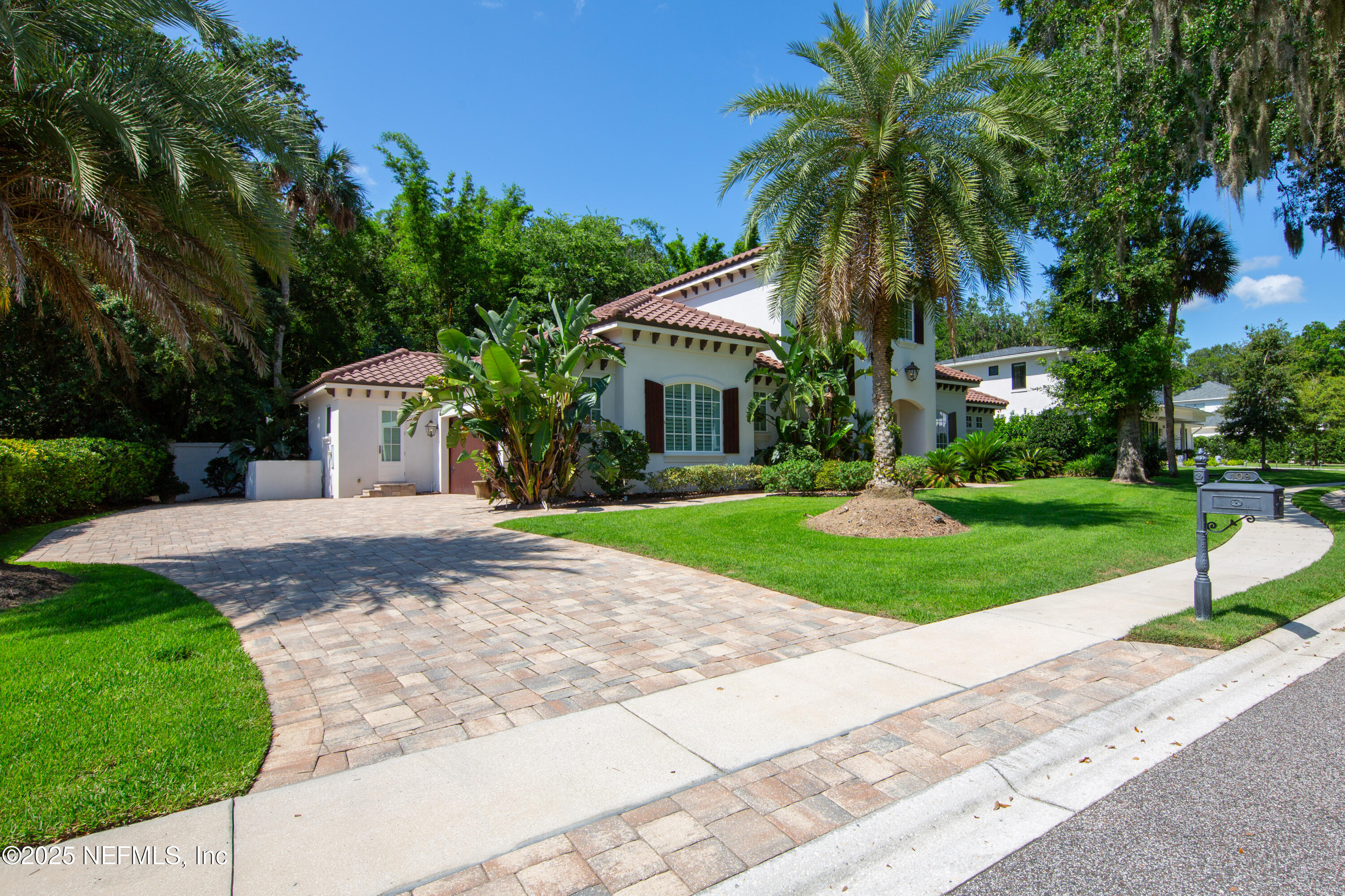 109 BENT OAK Drive