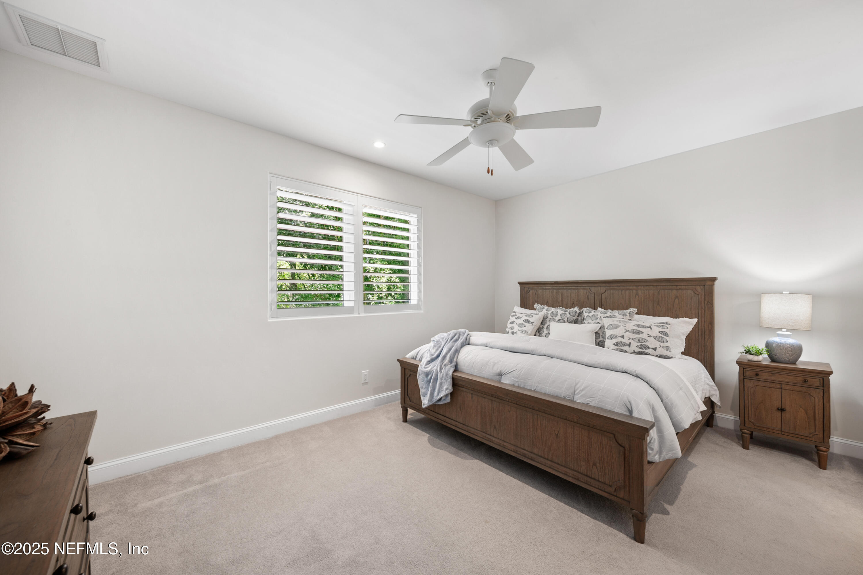 109 BENT OAK Drive