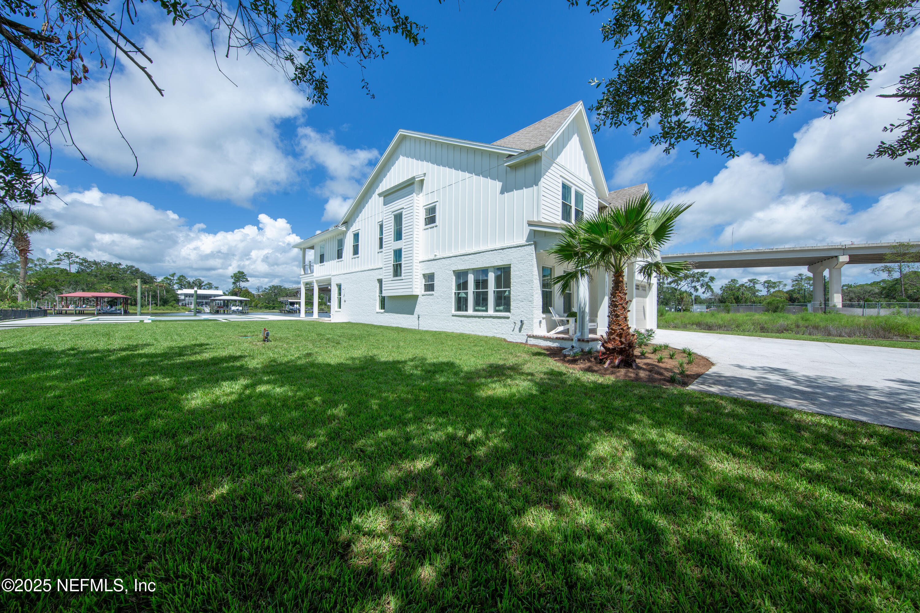 513 CANAL Road