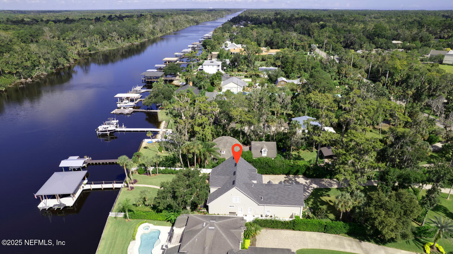 199 S ROSCOE Boulevard