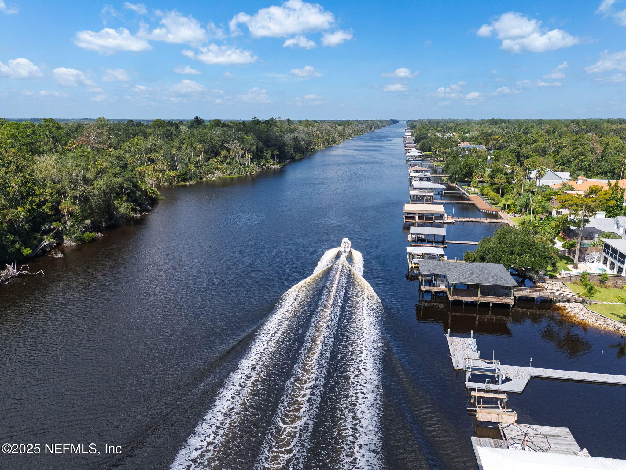 199 S ROSCOE Boulevard