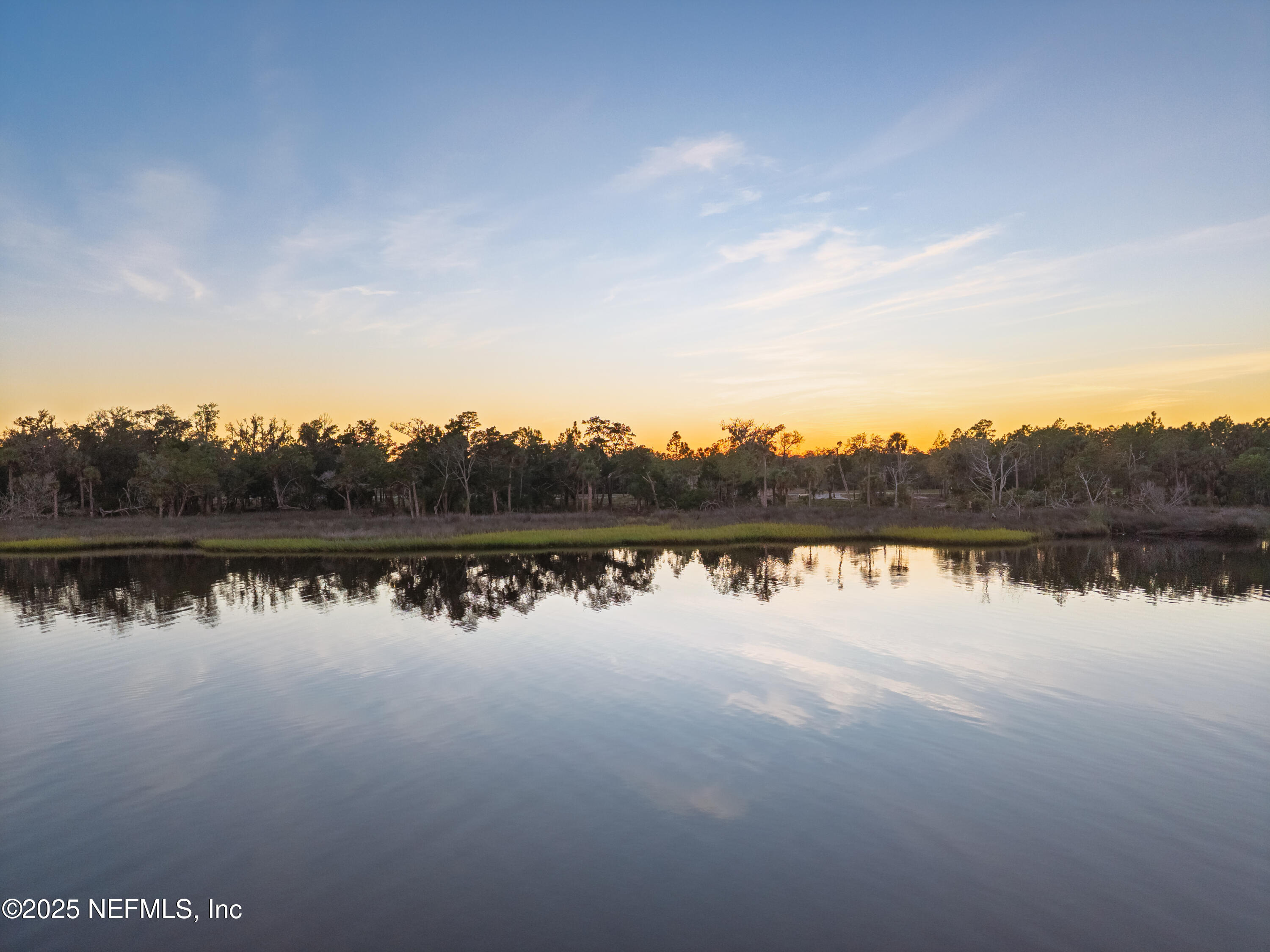 946 S HARBOR LIGHTS Drive