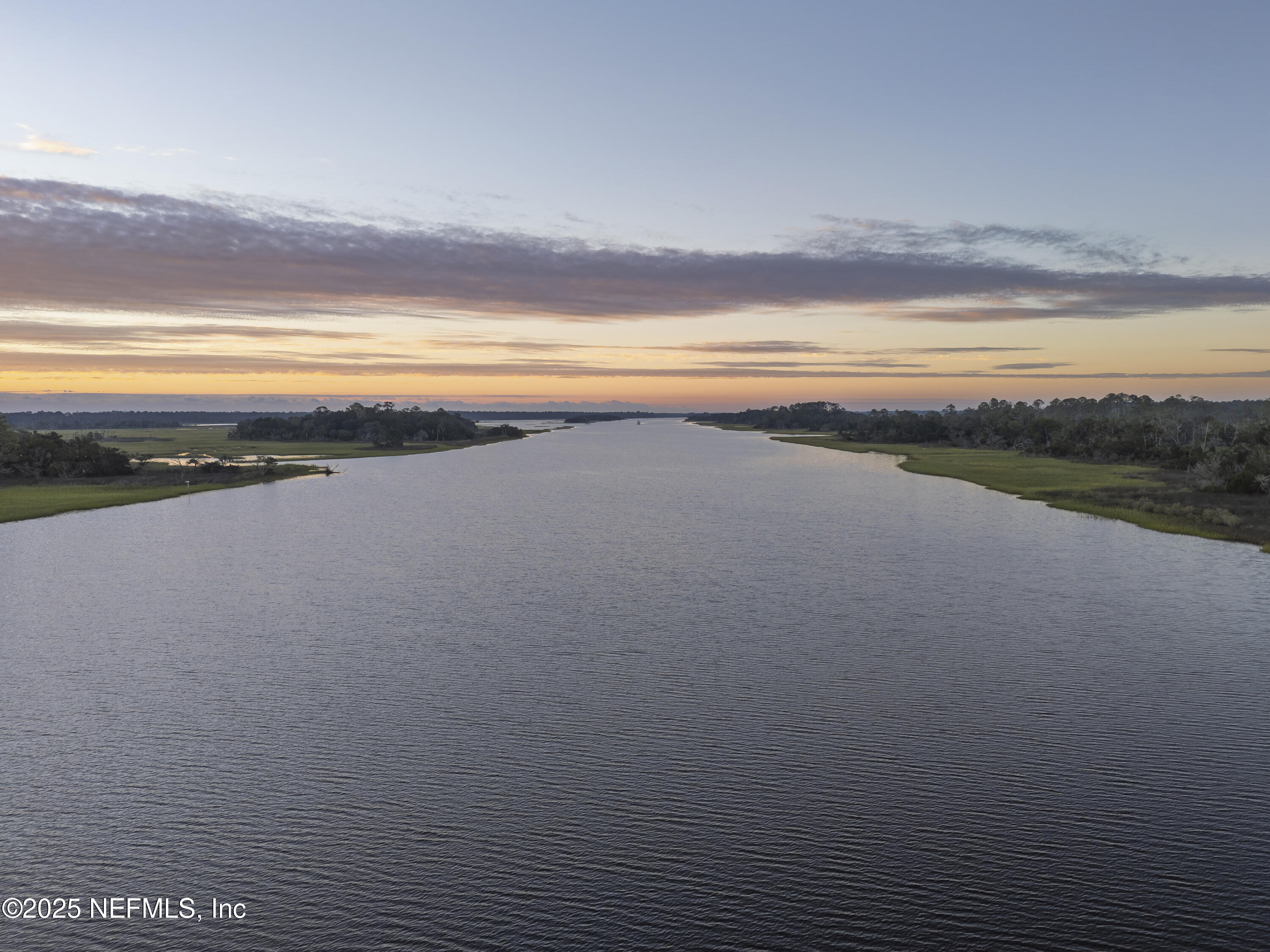 946 S HARBOR LIGHTS Drive