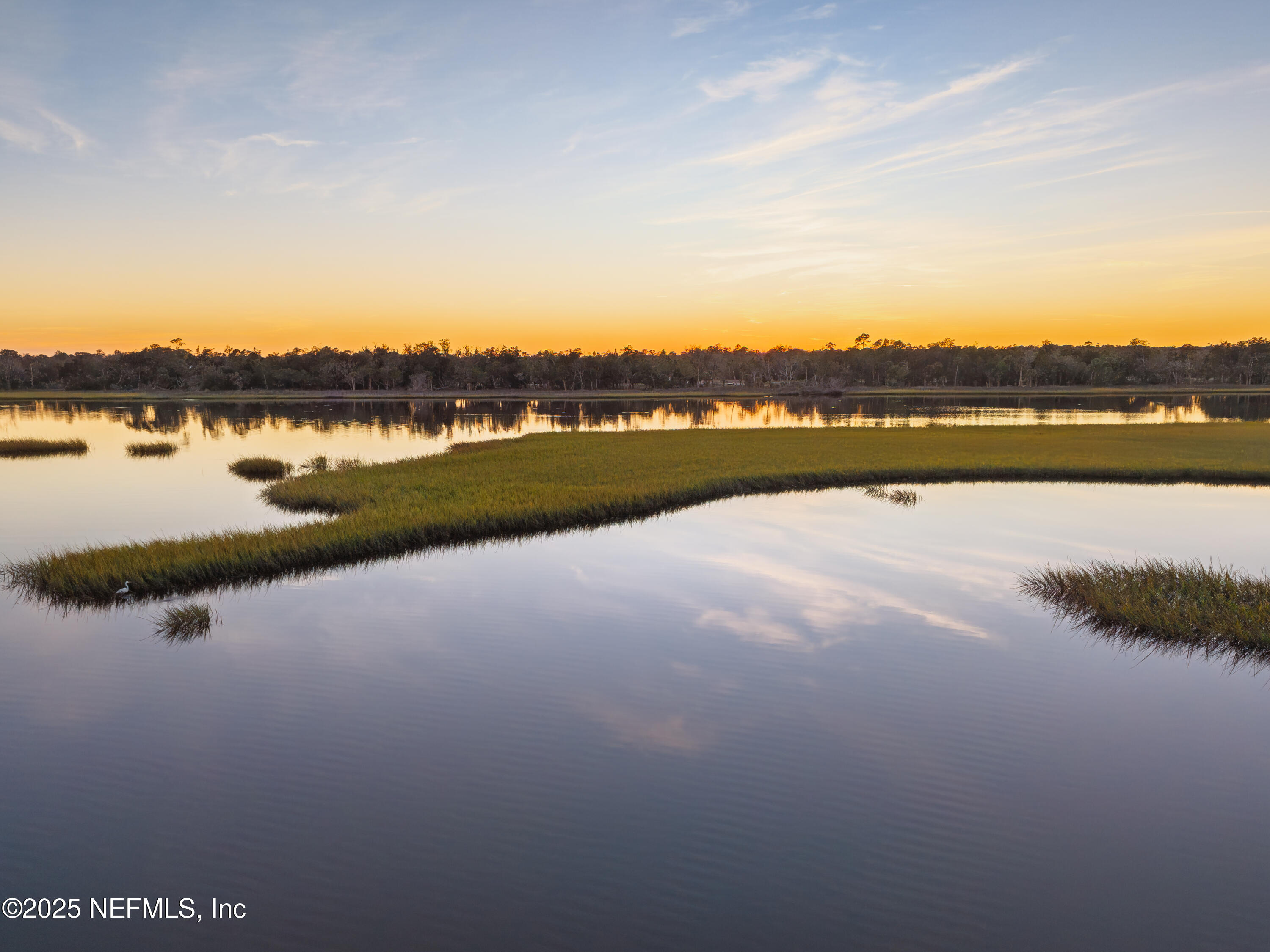 946 S HARBOR LIGHTS Drive