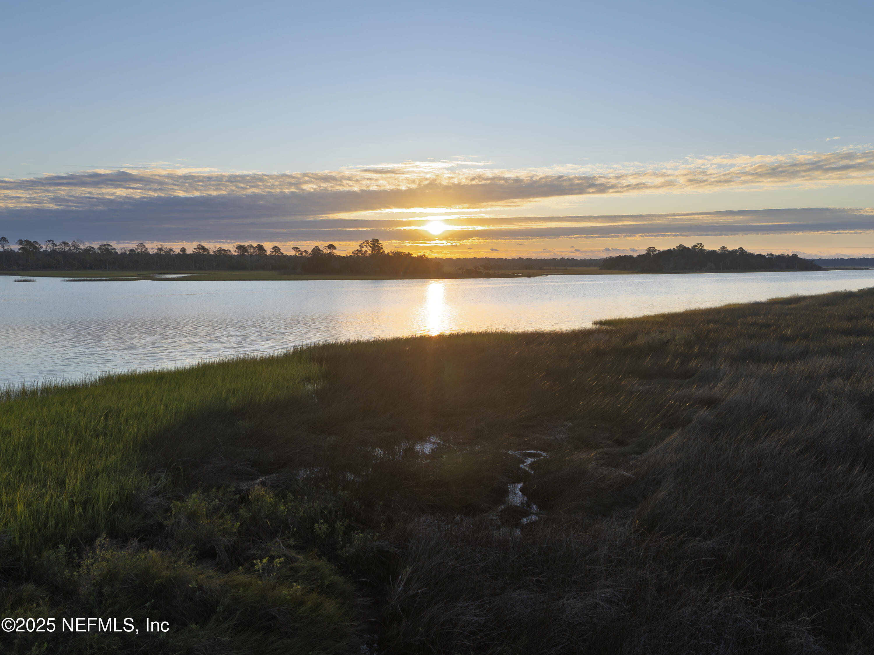 946 S HARBOR LIGHTS Drive