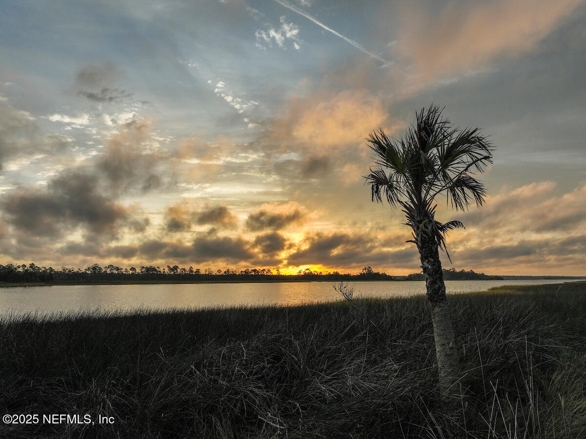 776 S HARBOR LIGHTS Drive