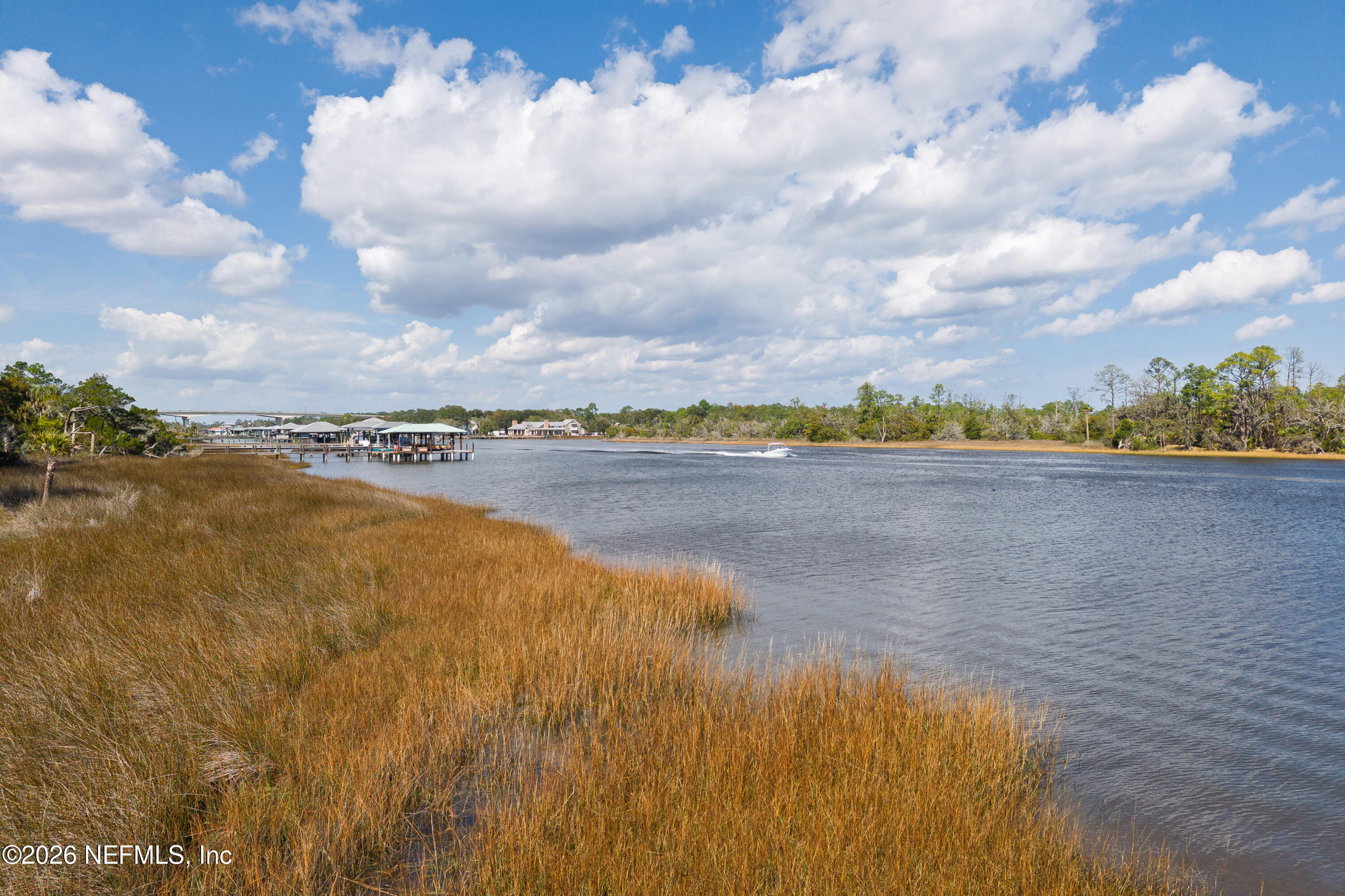 834 S HARBOR LIGHTS Drive