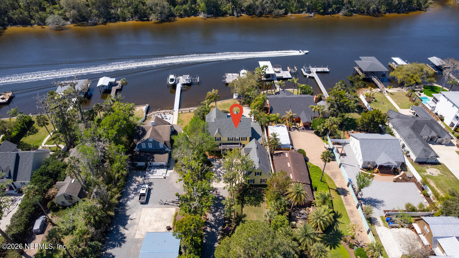 195 S ROSCOE Boulevard