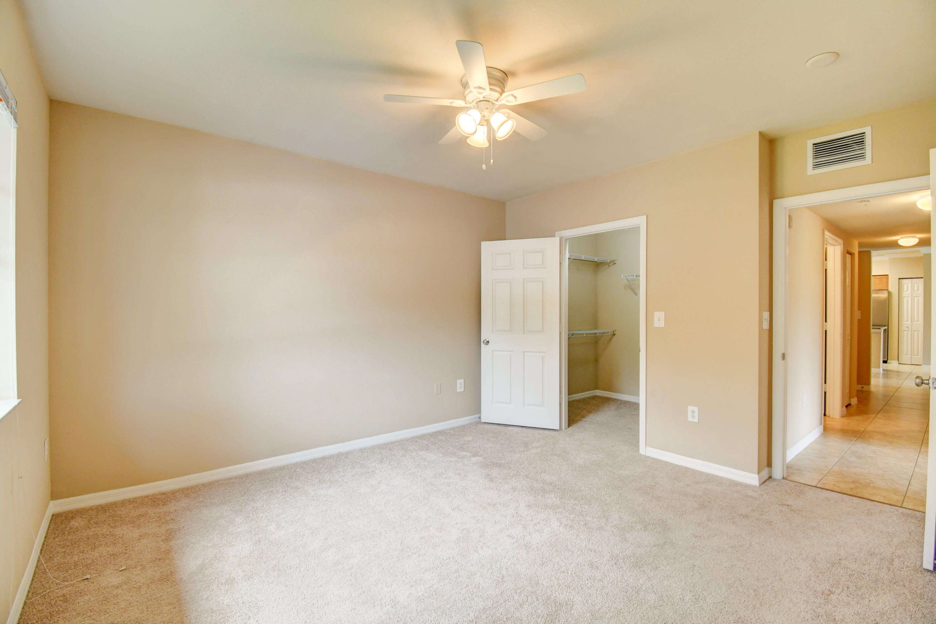 6505 Emerald Dunes Drive 201