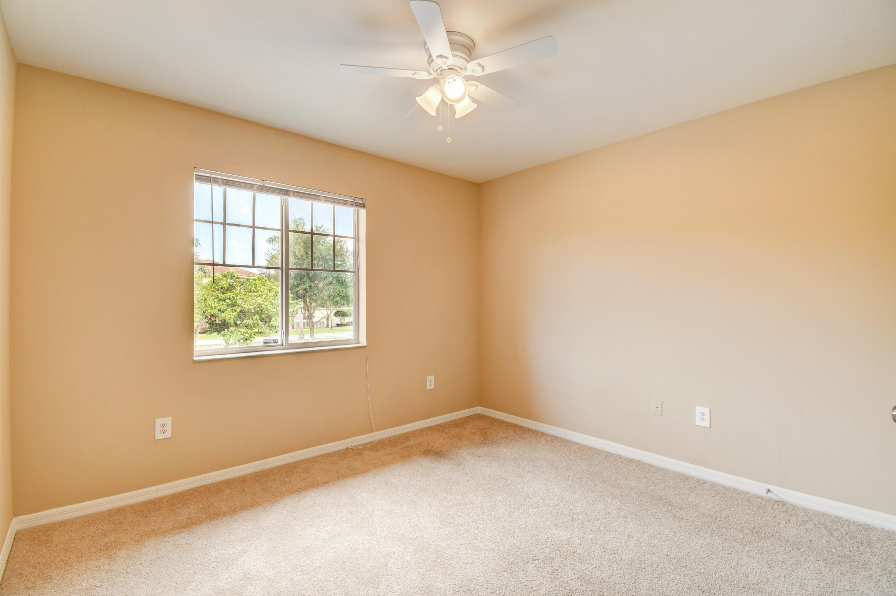 6505 Emerald Dunes Drive 201