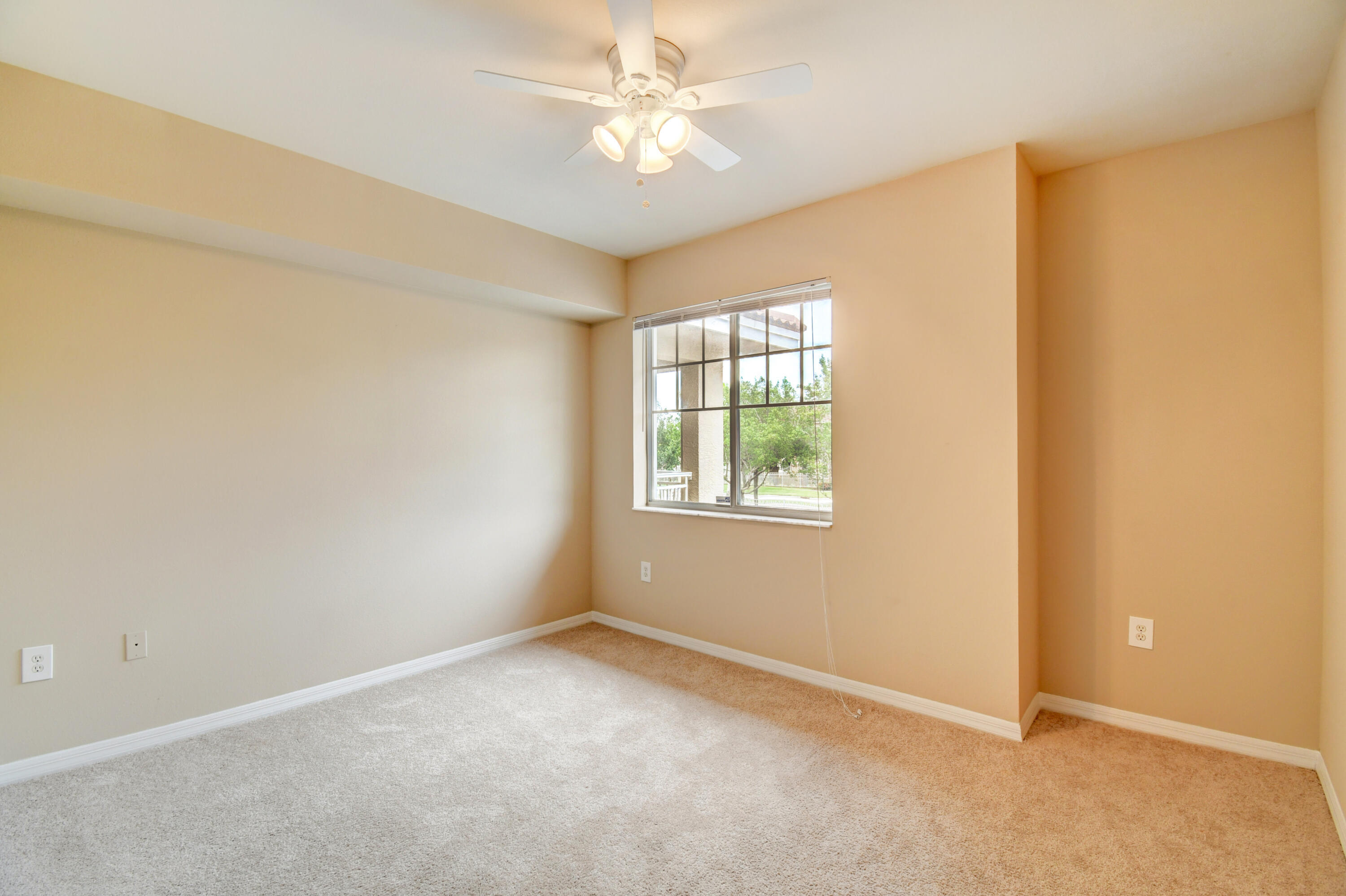 6505 Emerald Dunes Drive 201