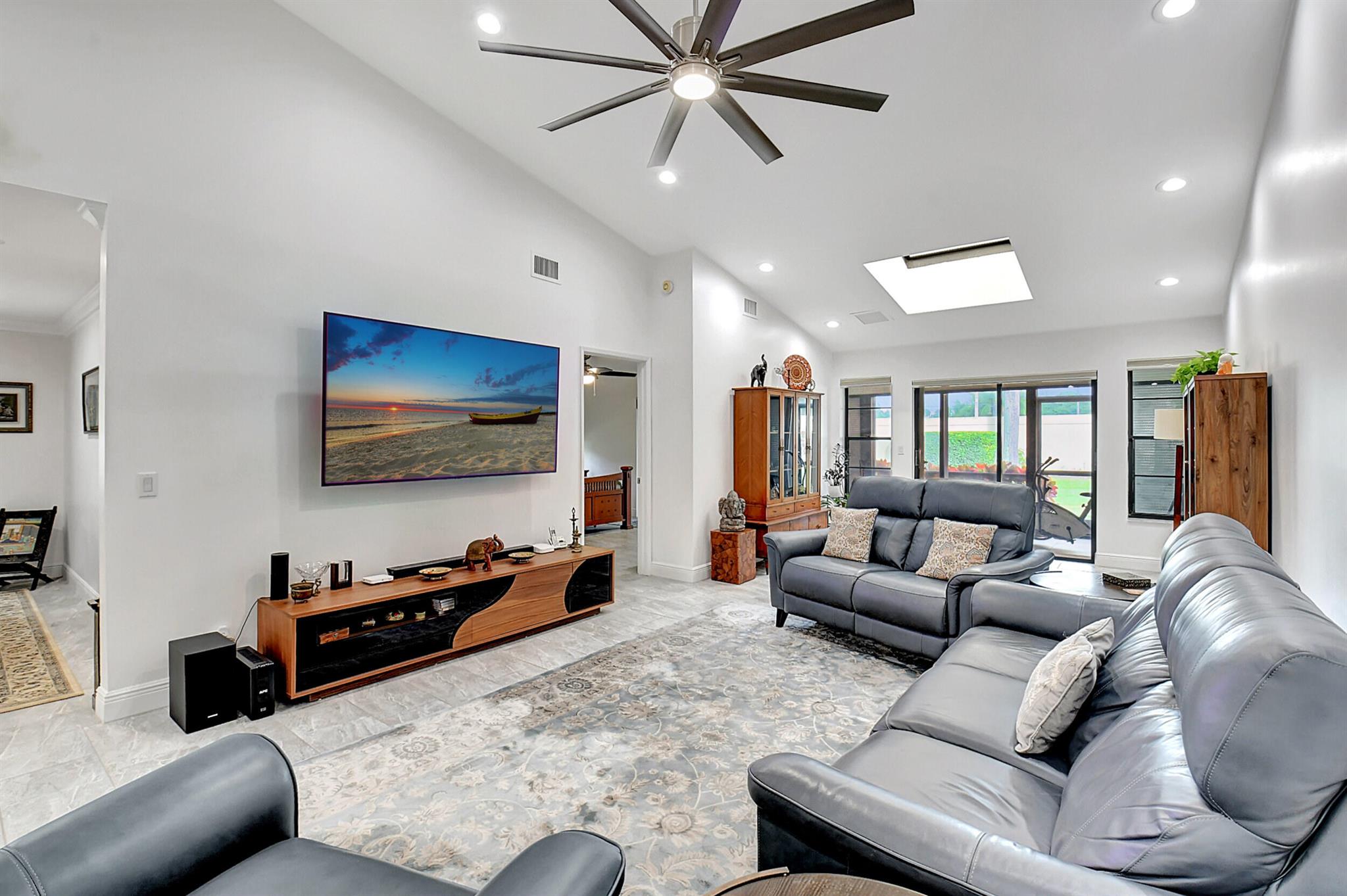 5893 Sunswept Lane Unit: A