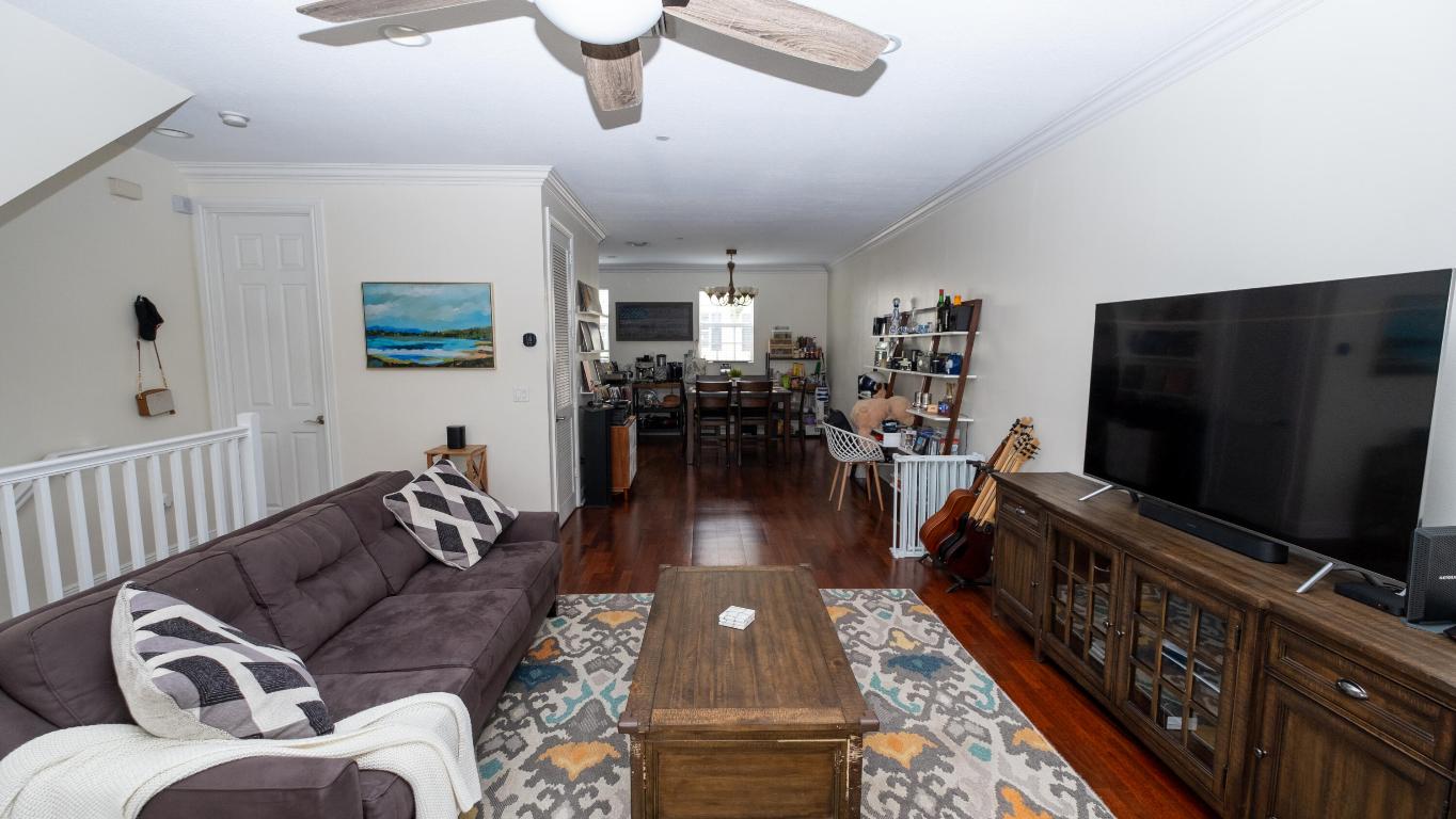 2502 N Dixie Highway Unit: 40