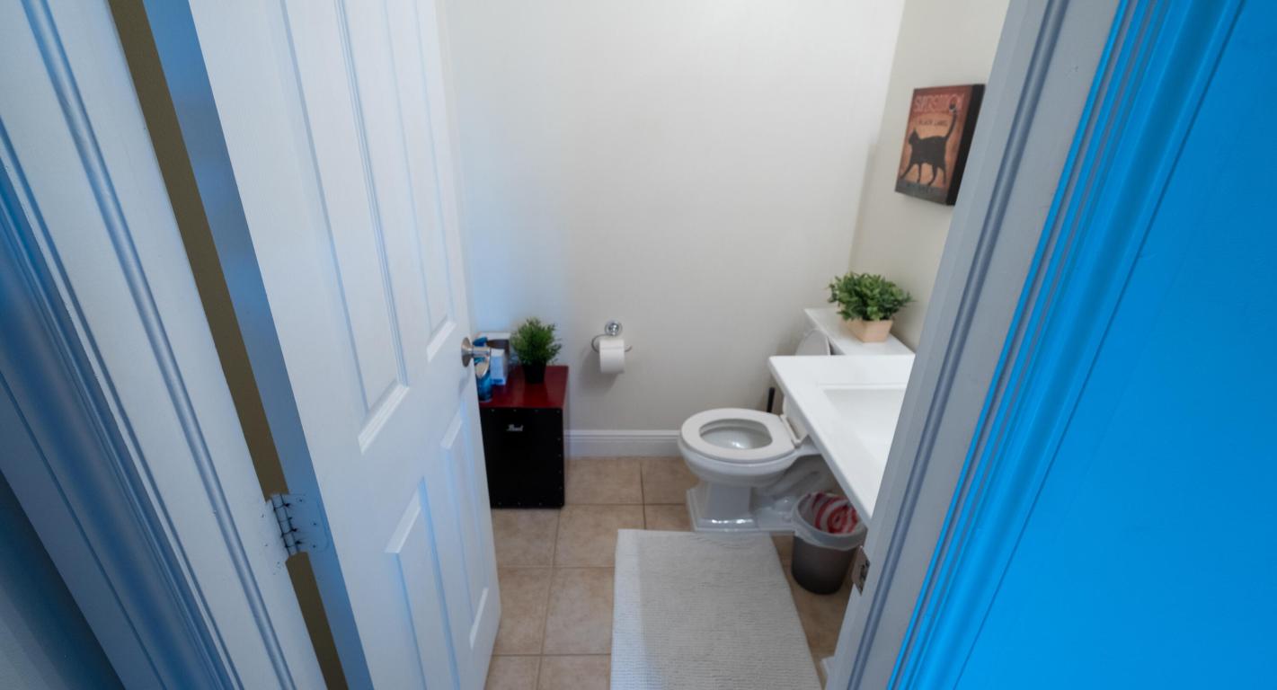 2502 N Dixie Highway Unit: 40