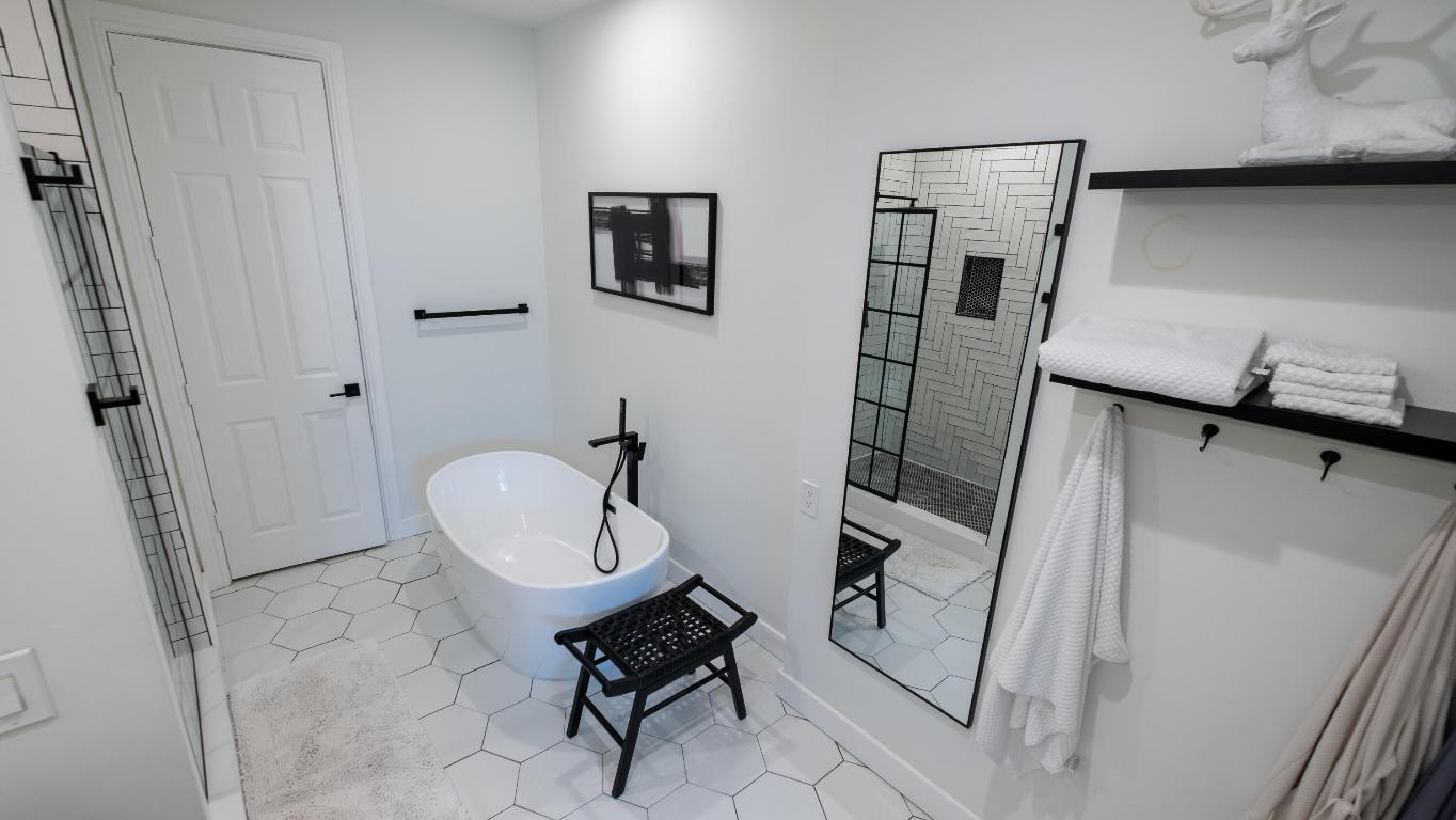 2502 N Dixie Highway Unit: 40