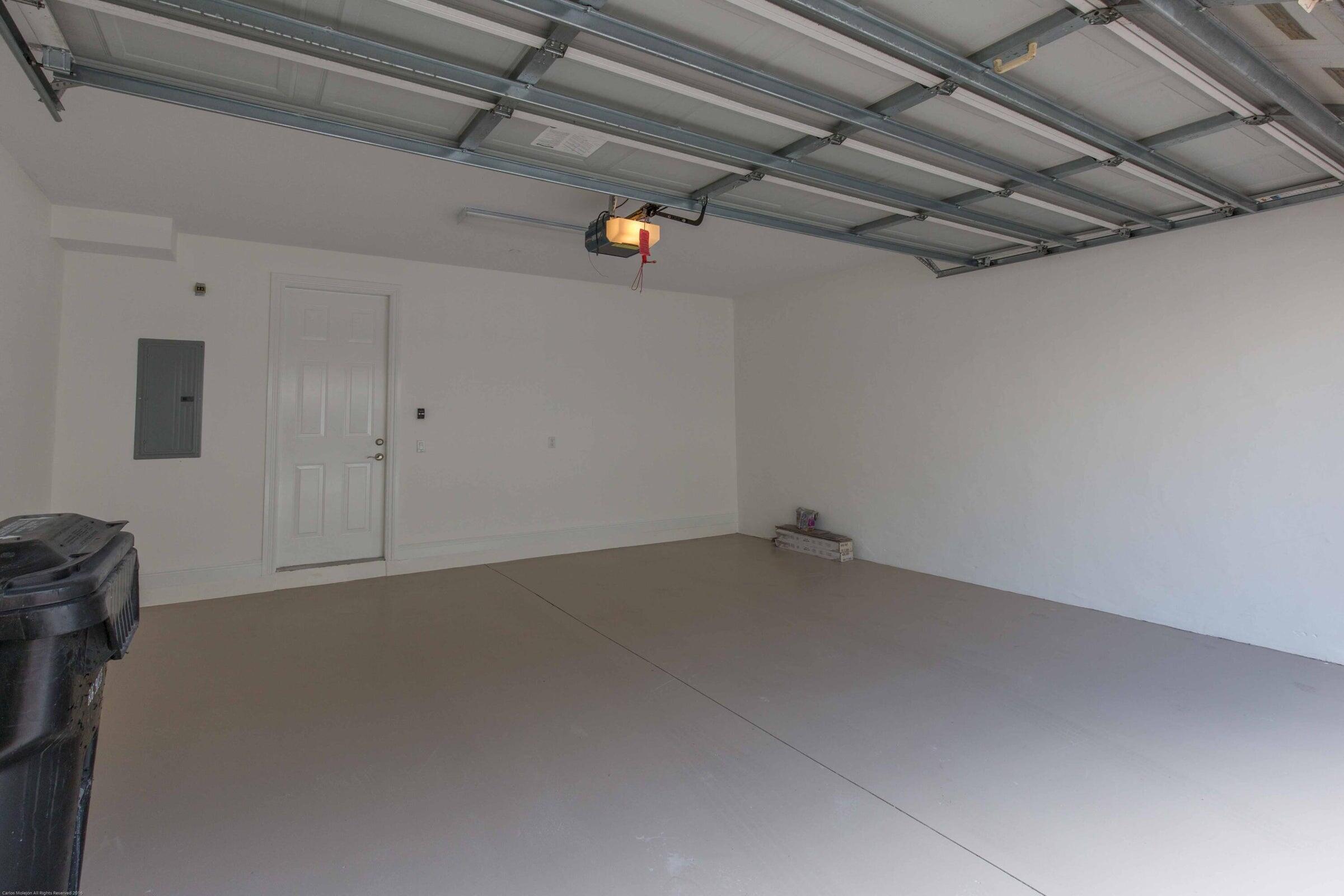 2502 N Dixie Highway 47