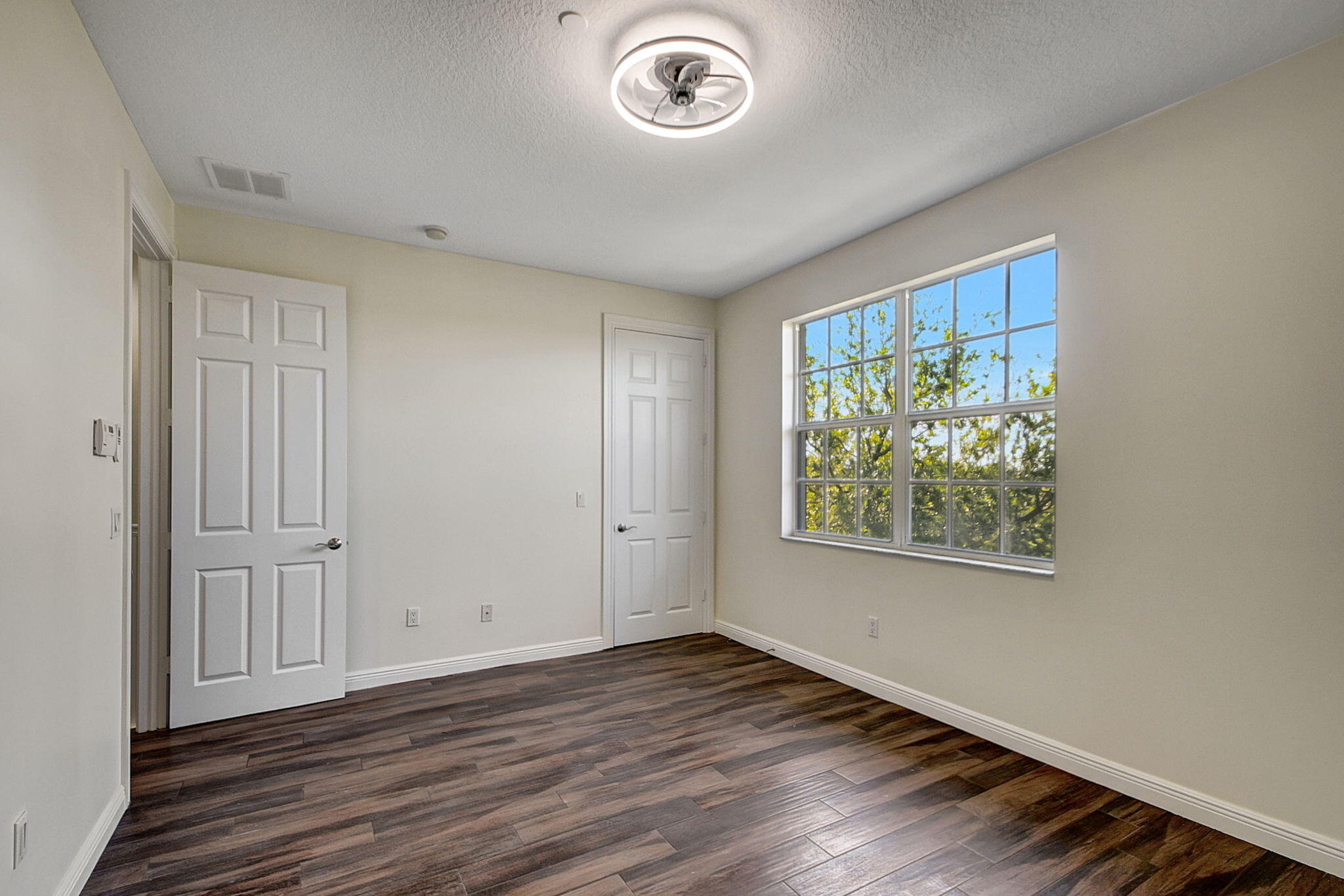 2502 N Dixie Highway 47